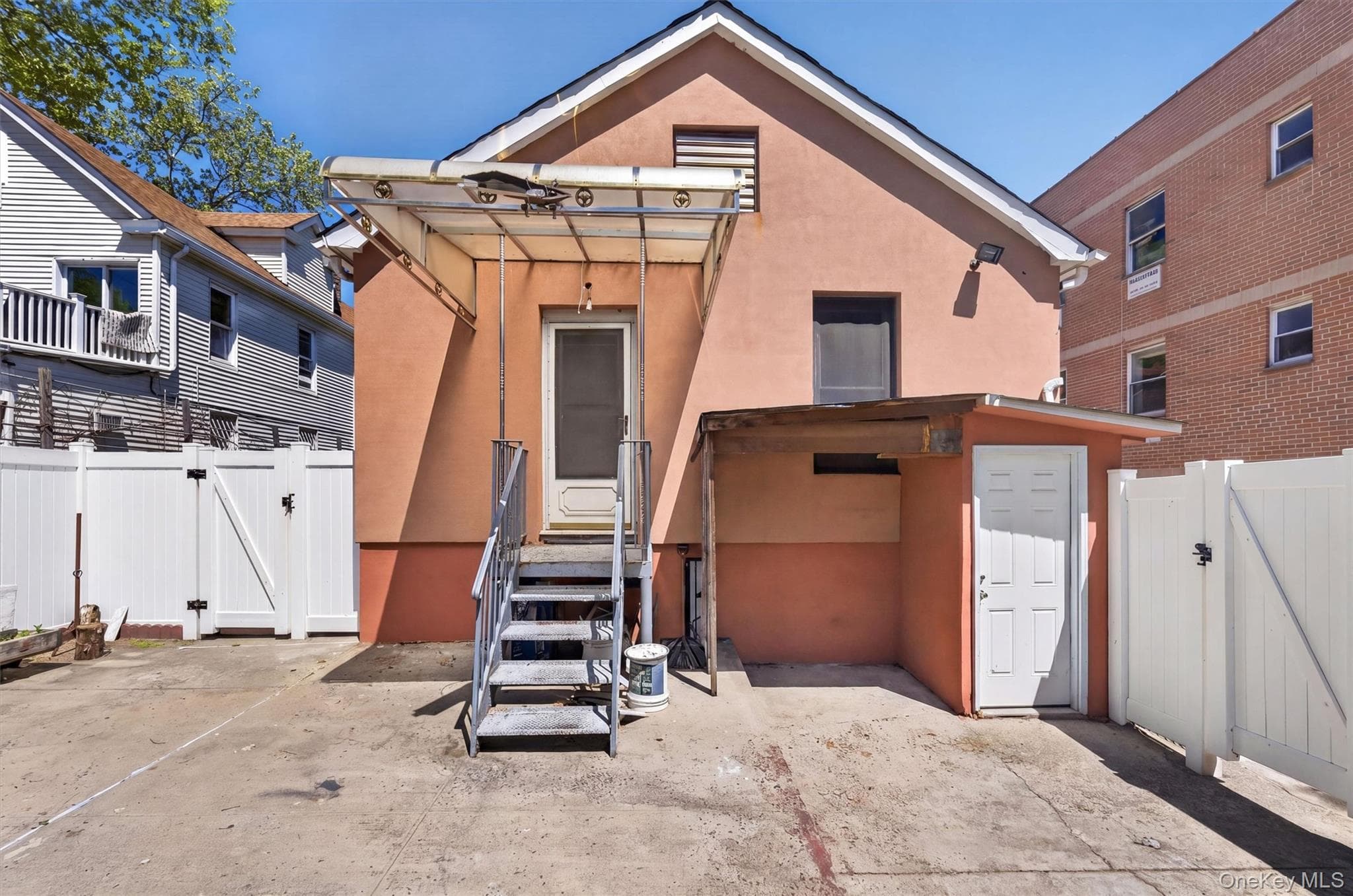 1904 Lacombe Avenue thumbnail 22