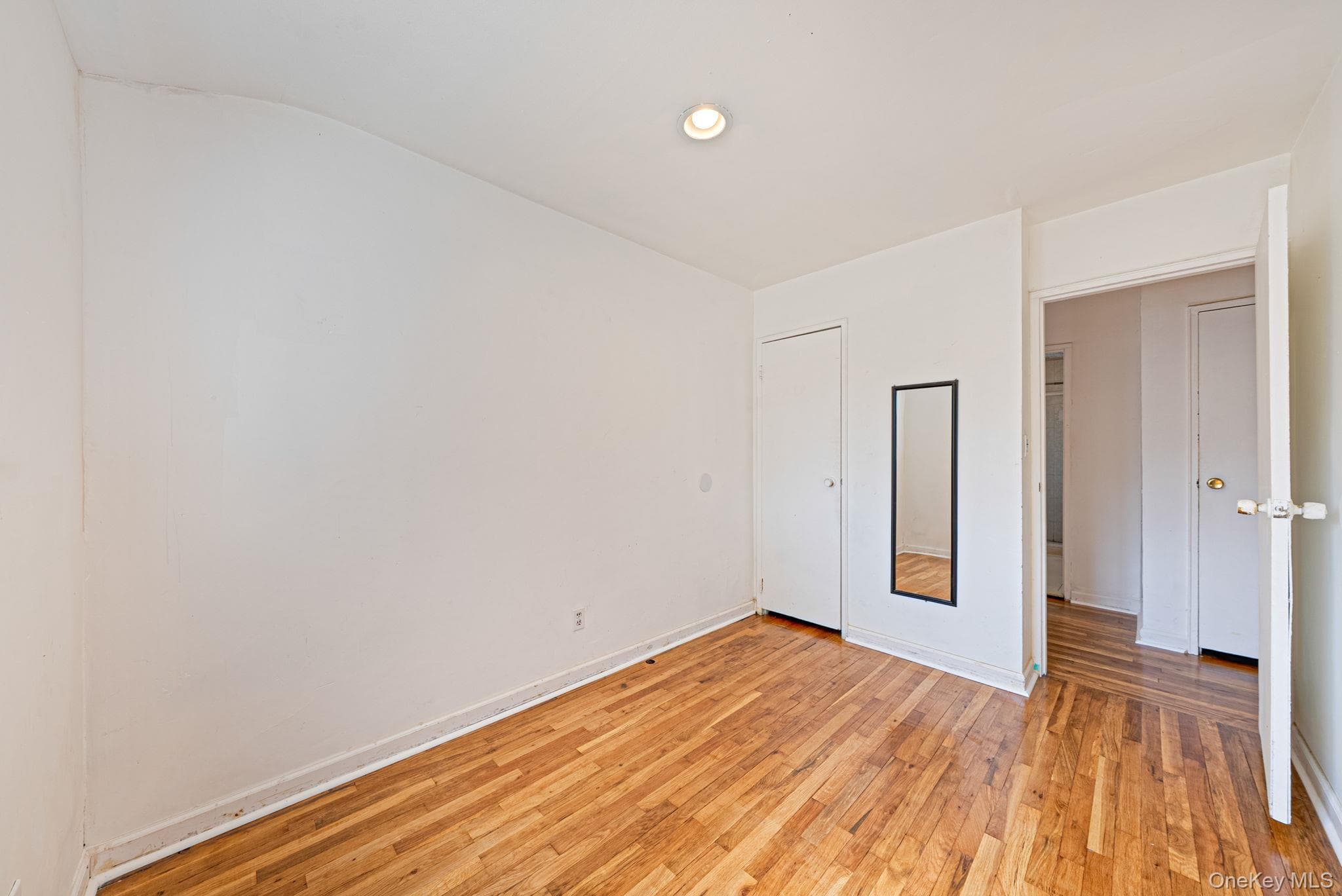 49 Eastern Avenue thumbnail 14