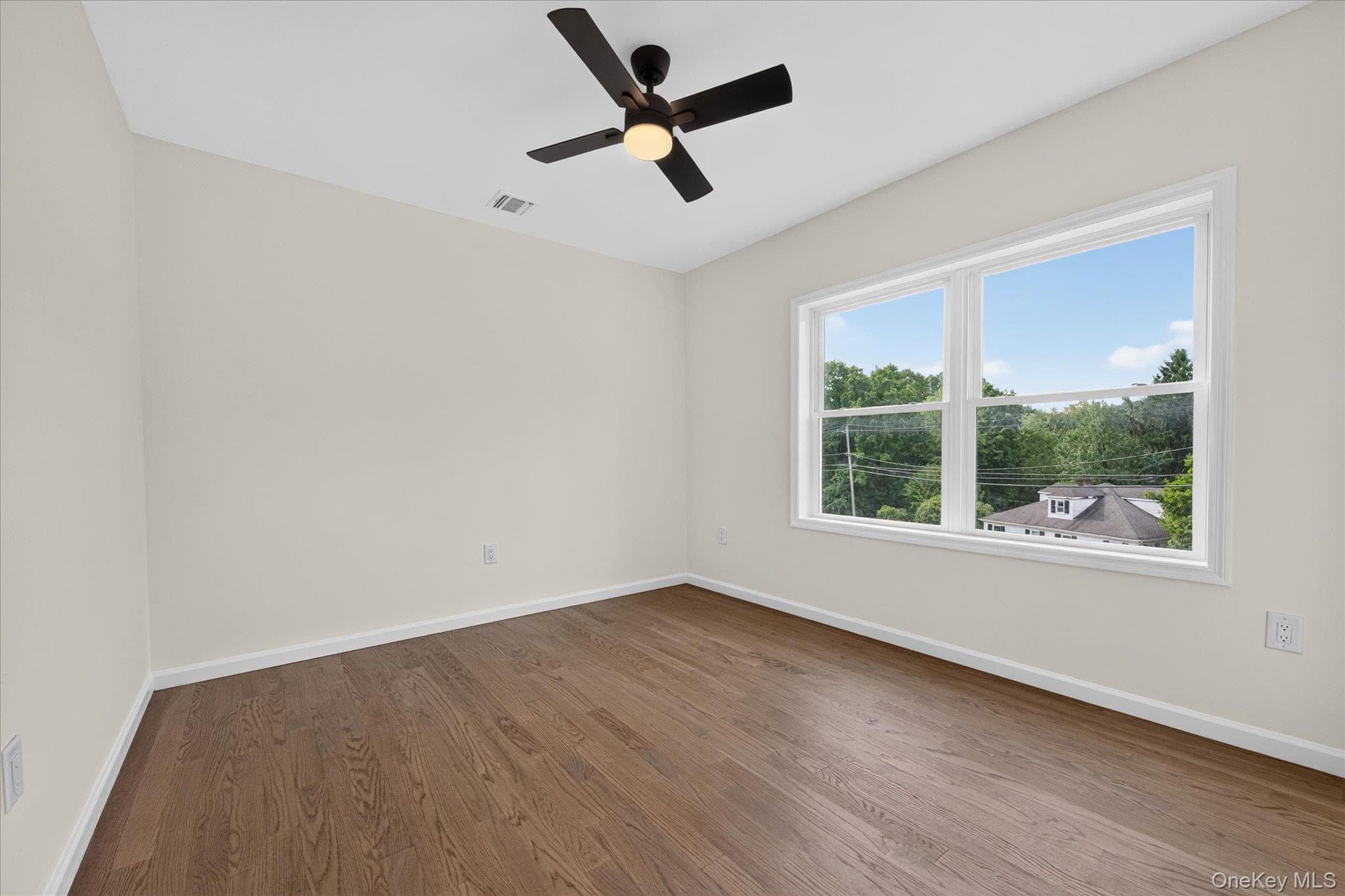592 Ludingtonville Road thumbnail 17
