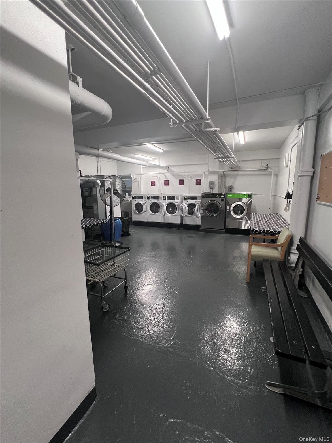 290 Collins Avenue Unit: 8E thumbnail 12