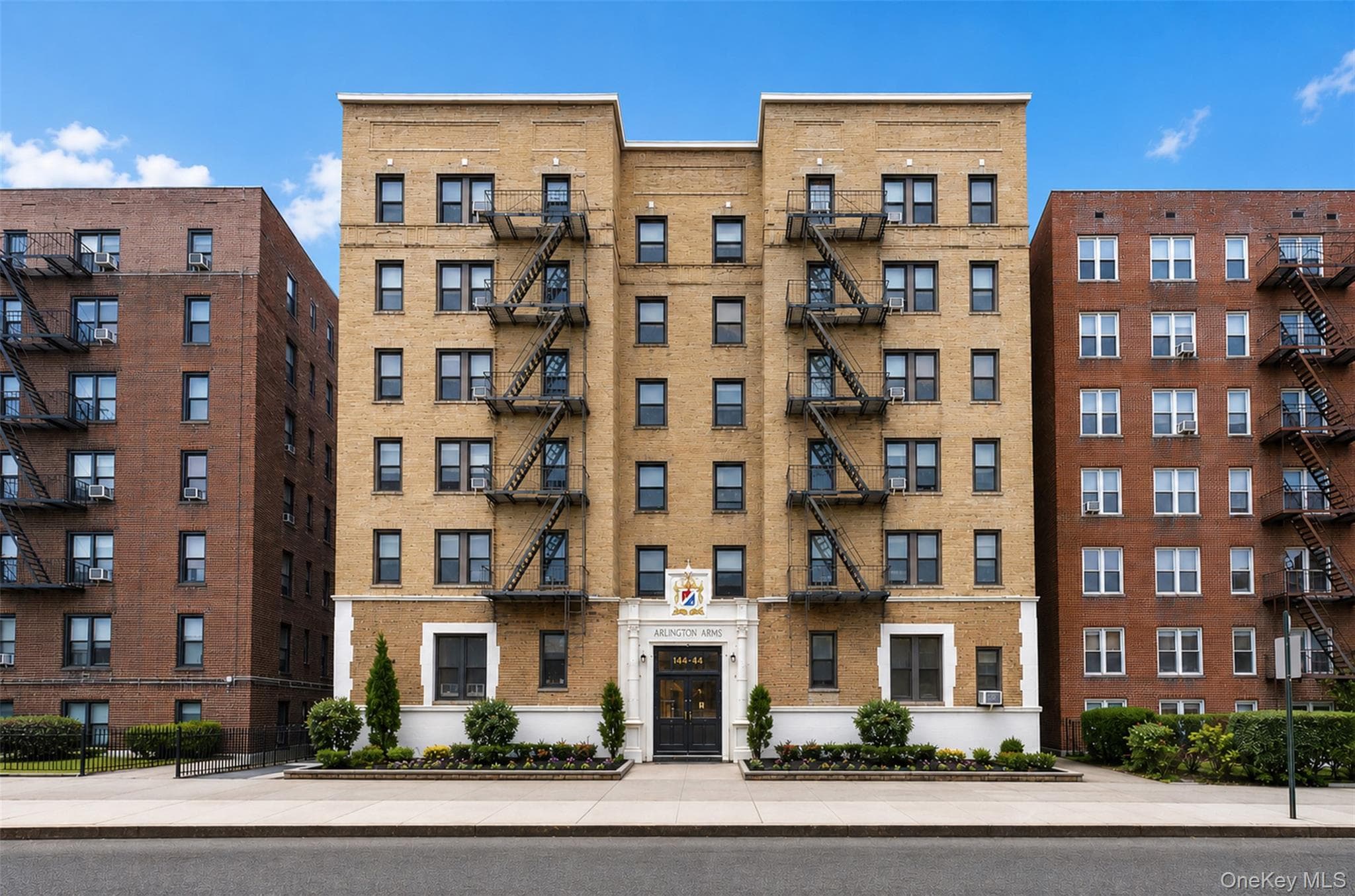 144-44 Sanford Avenue Unit: 1H, Flushing