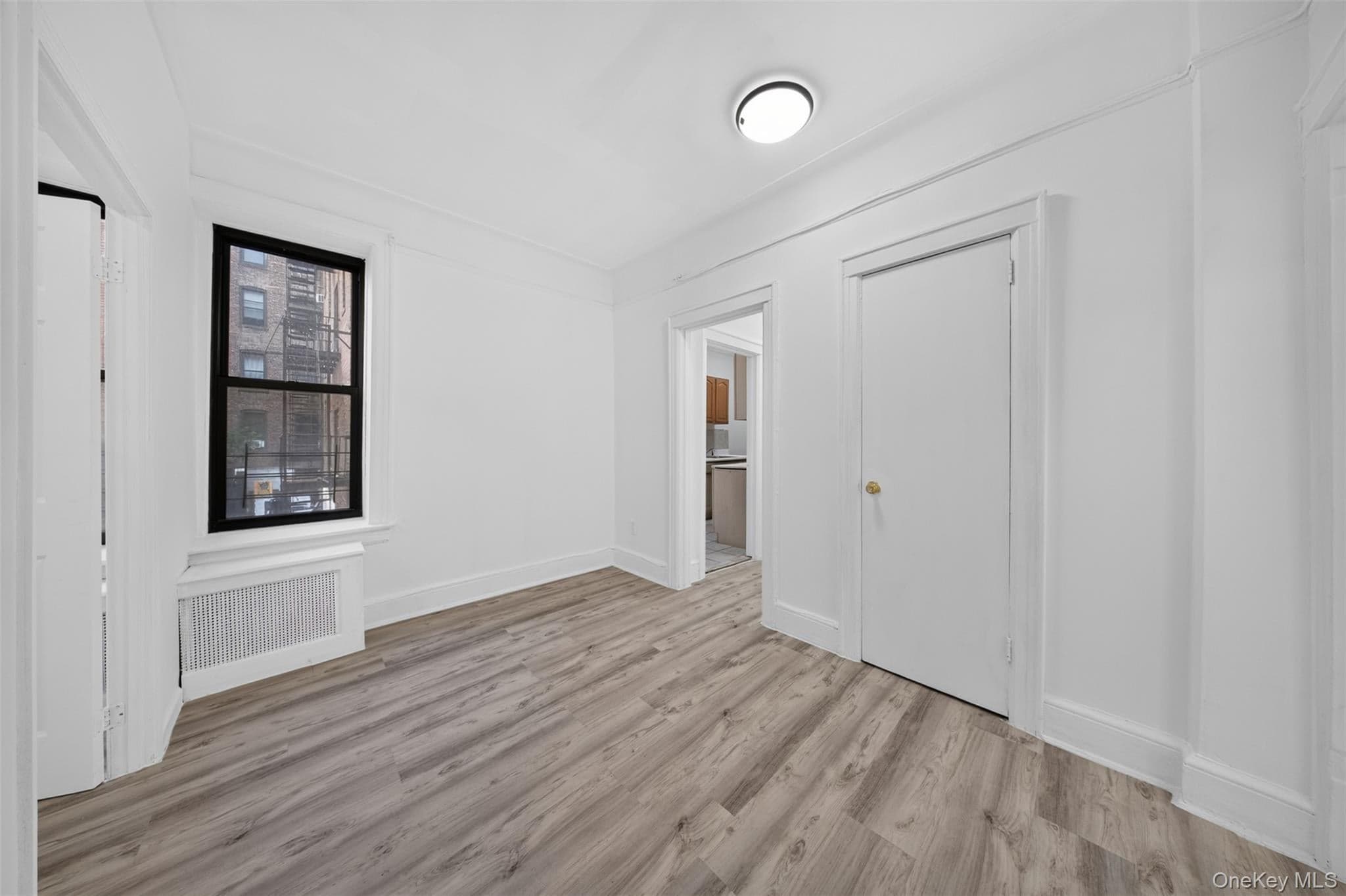 144-44 Sanford Avenue Unit: 1H thumbnail 9