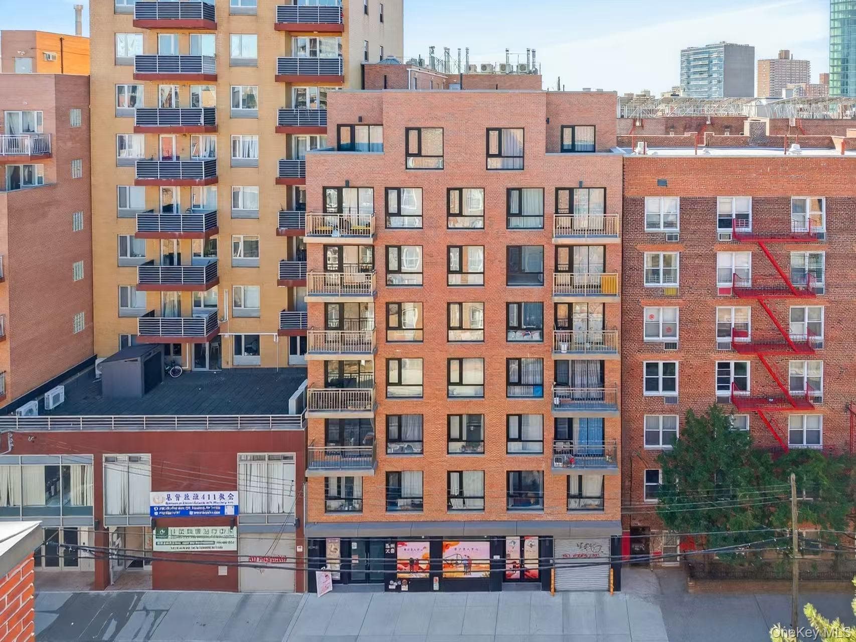 143-16 41st Ave Ave Unit: 4E, Flushing