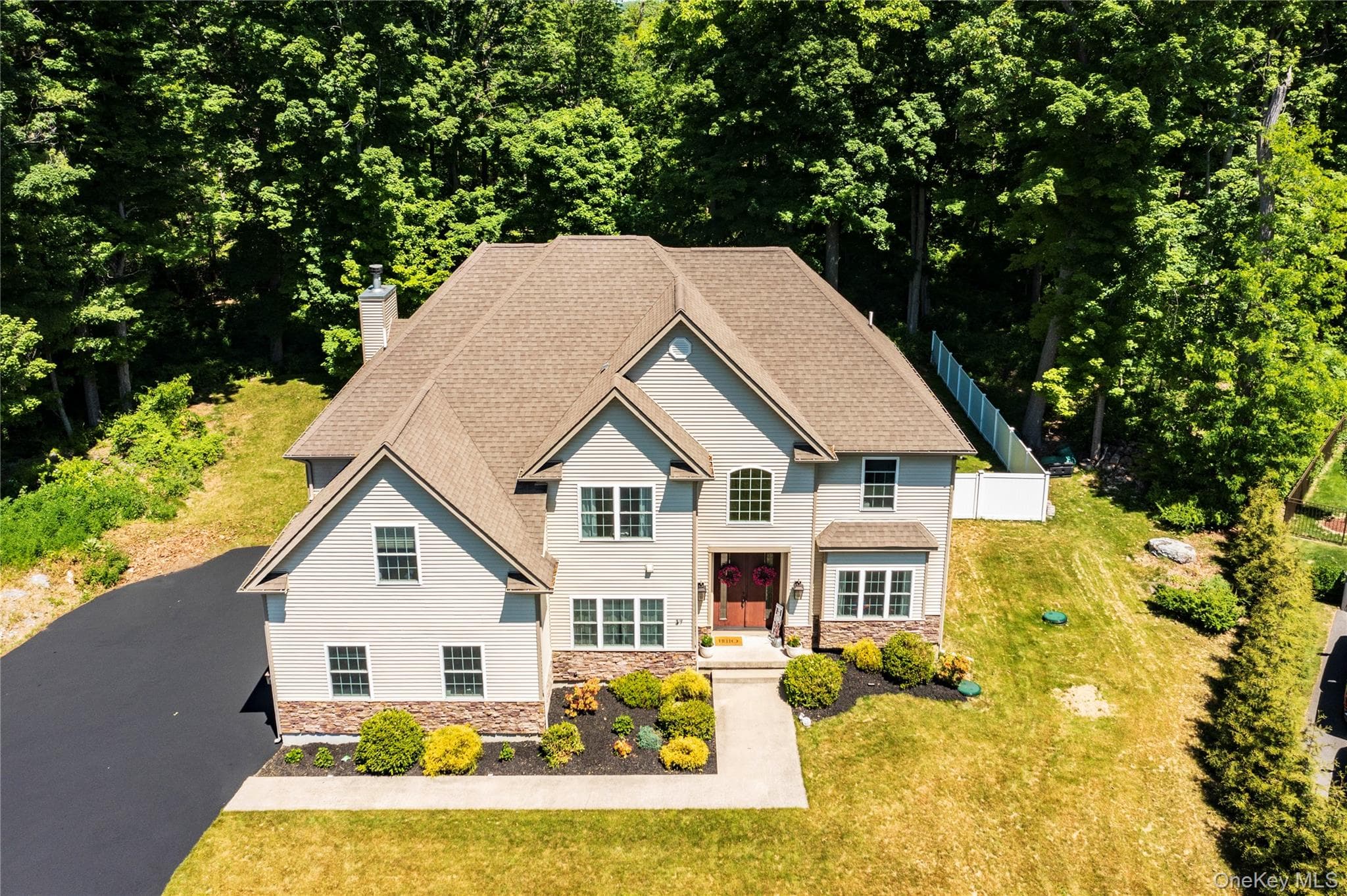 37 Biltmore Drive thumbnail 45