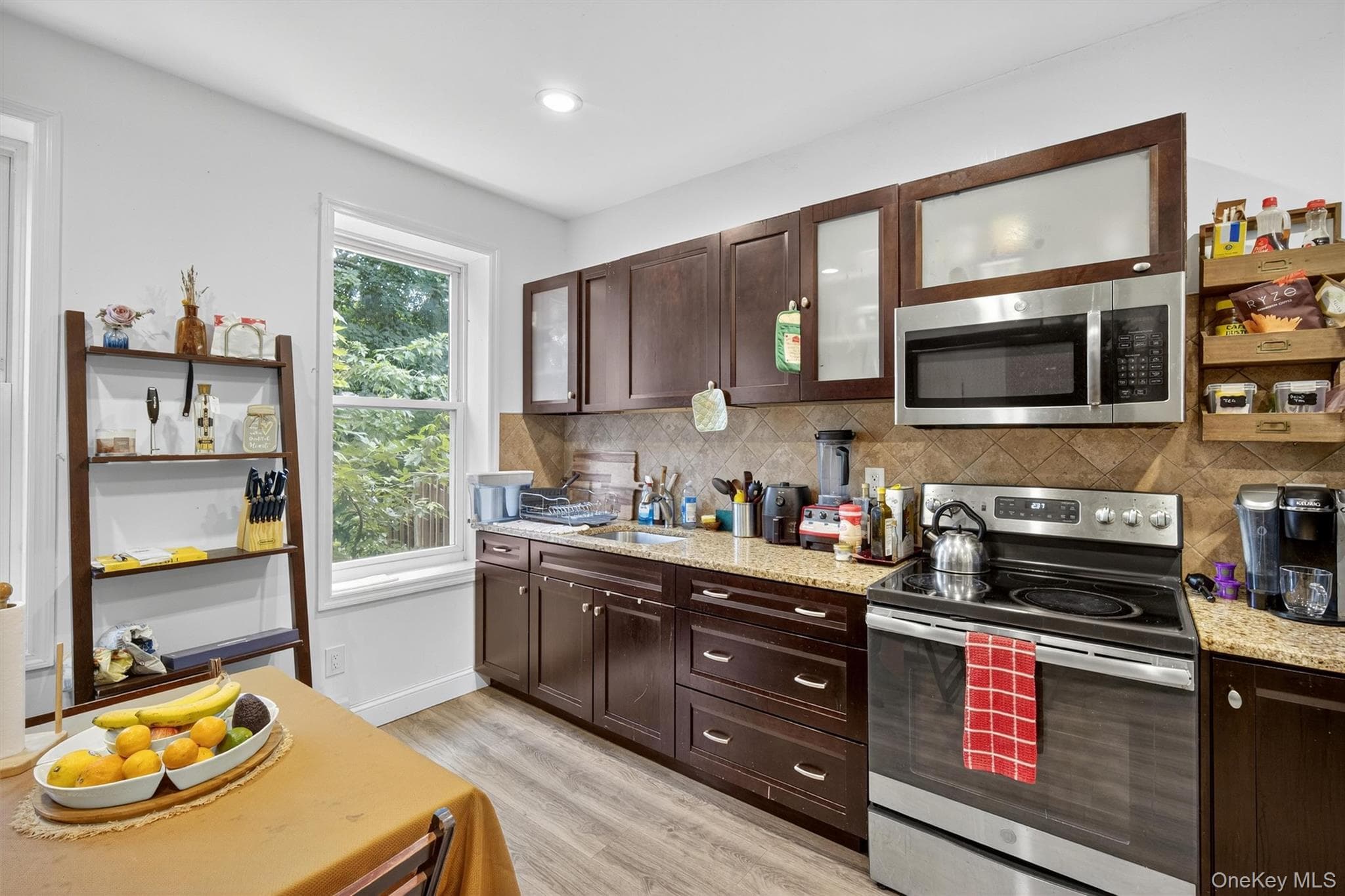 91 Carson Avenue thumbnail 12