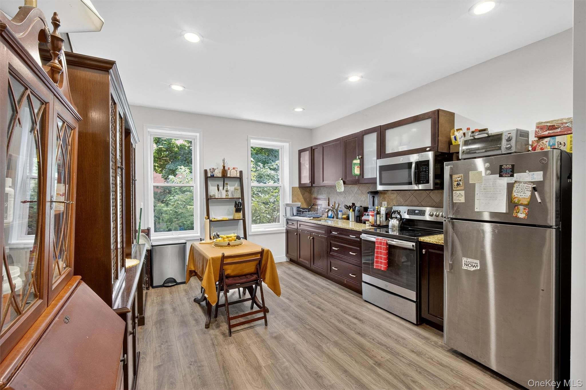 91 Carson Avenue thumbnail 11