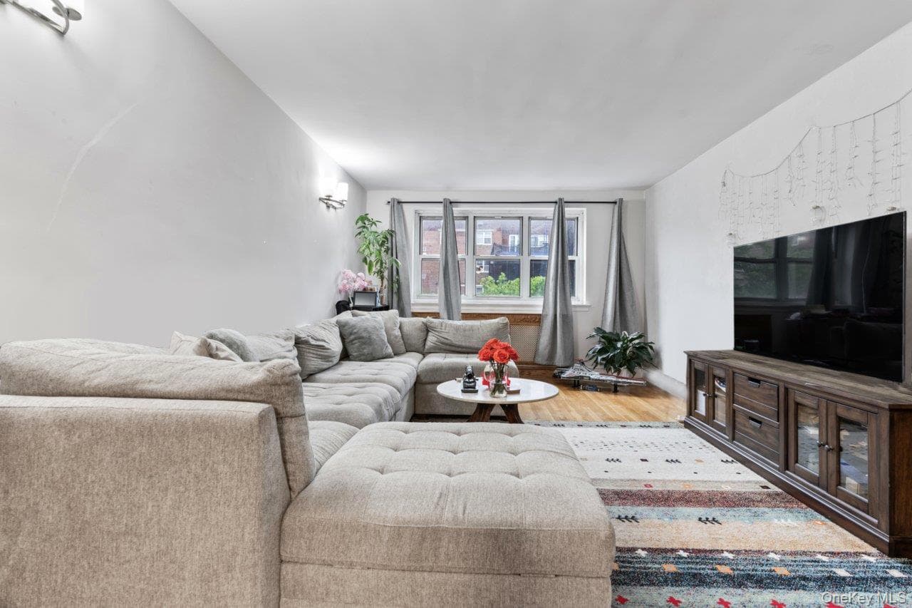 88-12 151 Avenue Unit: 4B thumbnail 6