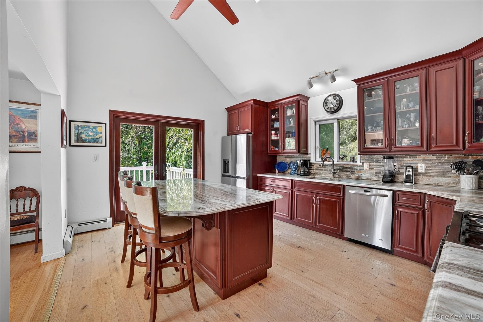 986 Cliff Avenue thumbnail 13