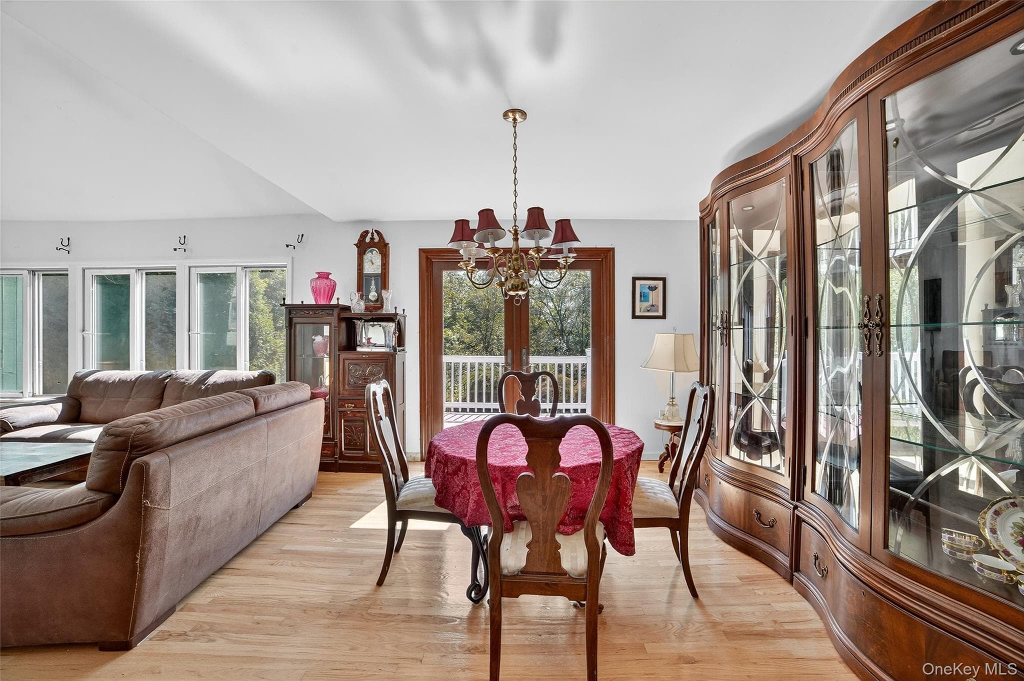 986 Cliff Avenue thumbnail 7