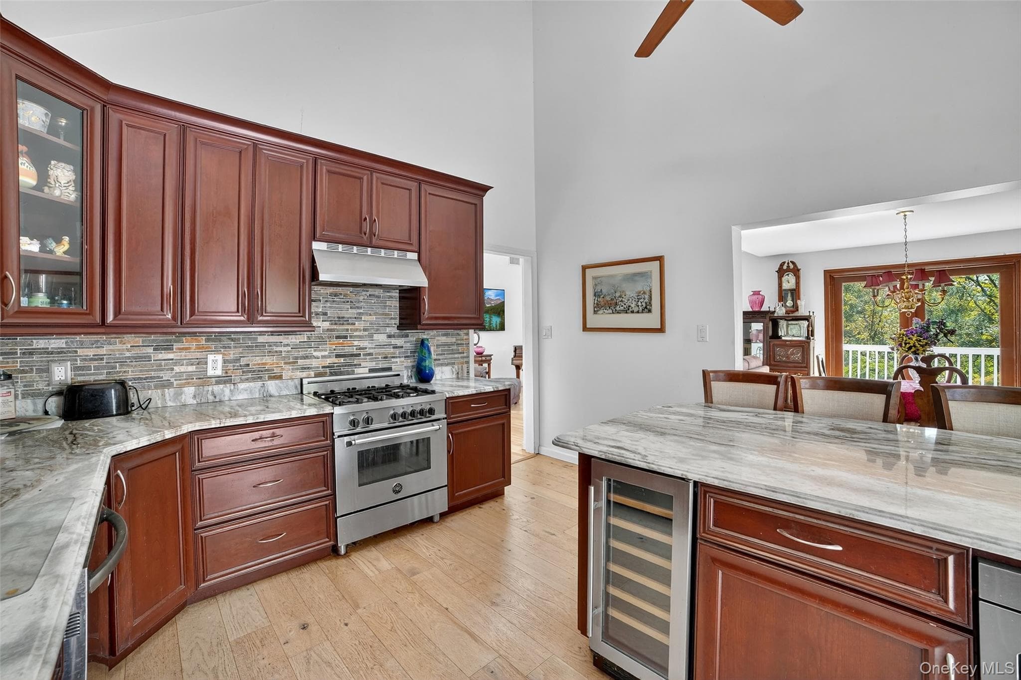986 Cliff Avenue thumbnail 18