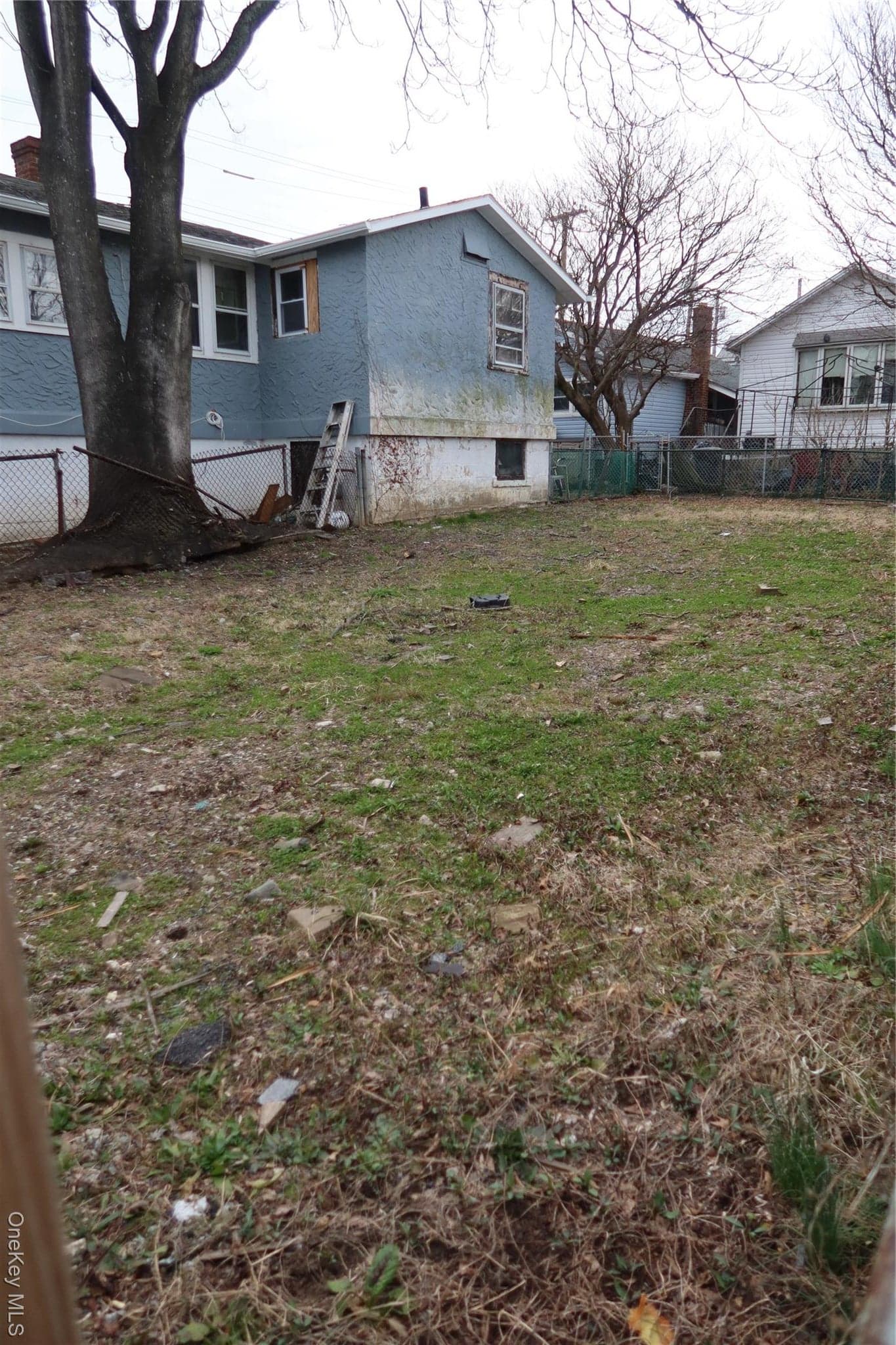22B Edgewater Park thumbnail 5