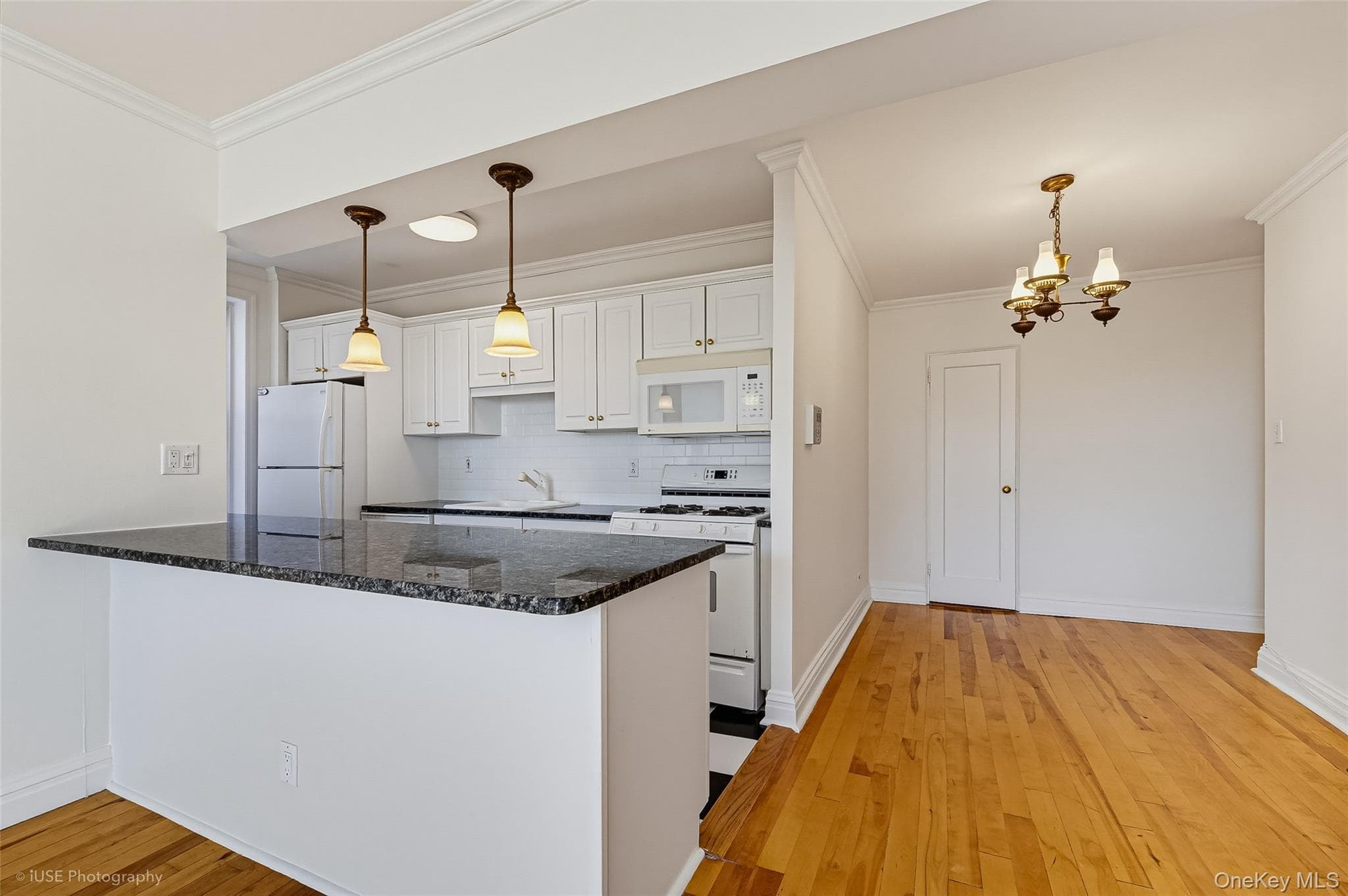 39-30 52nd Street St Unit: 6F thumbnail 5
