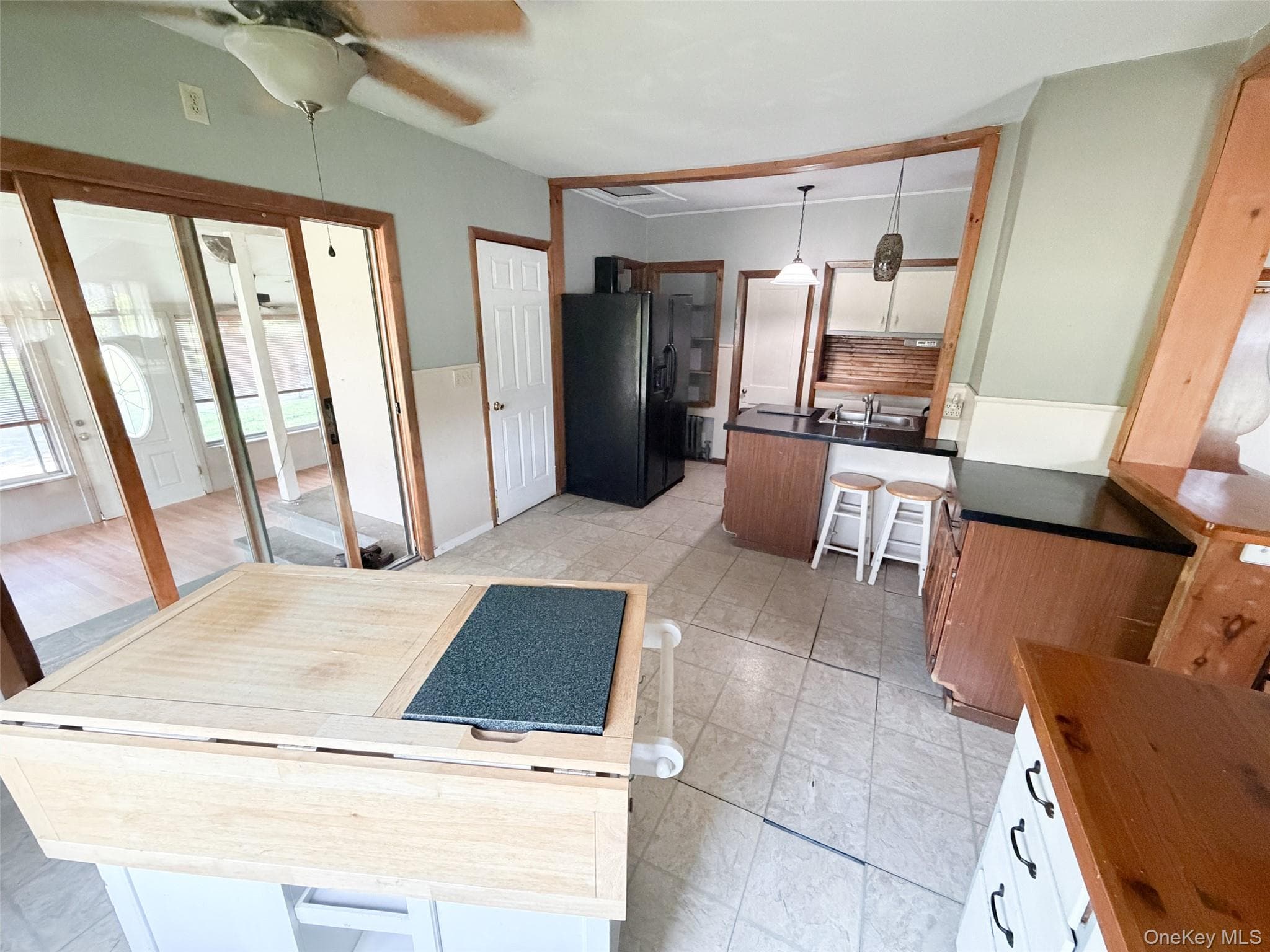 77 Rockland Road thumbnail 6