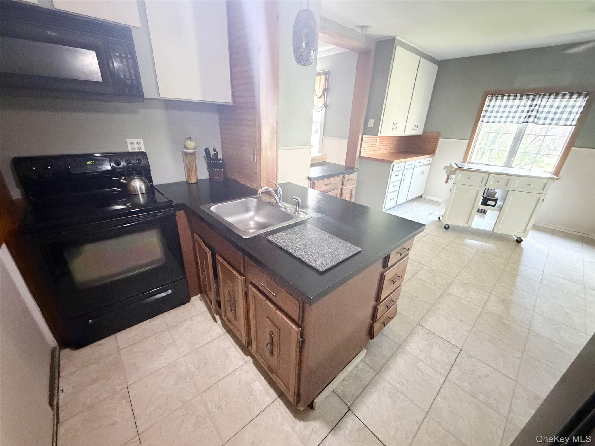 77 Rockland Road thumbnail 5