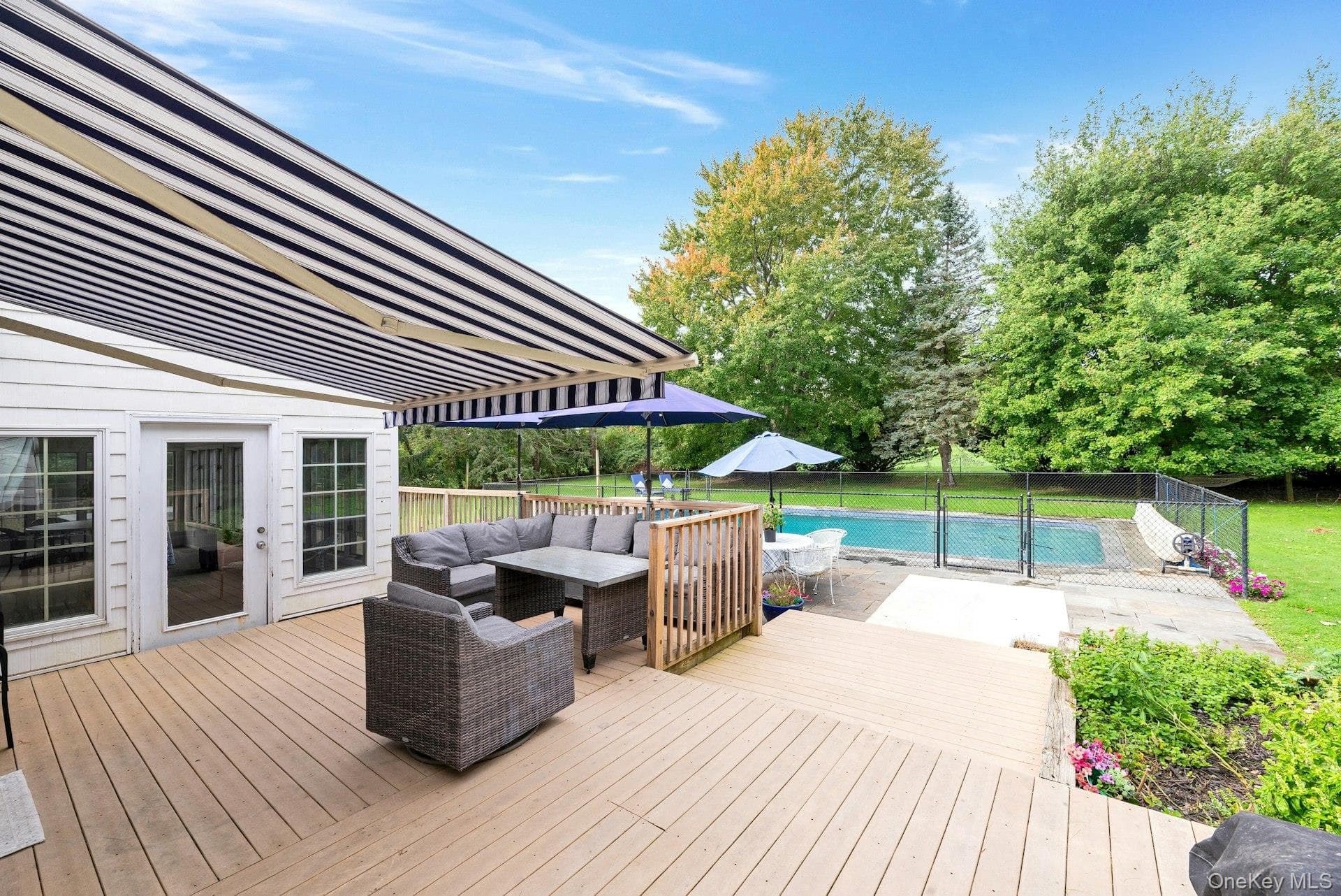 2340 Fairway Drive thumbnail 22