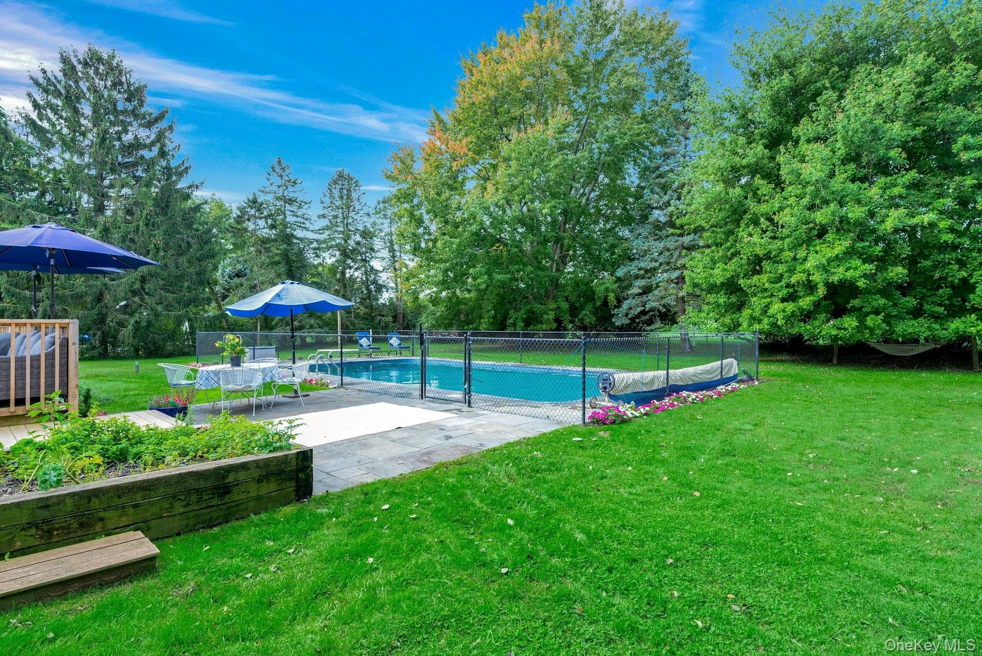 2340 Fairway Drive thumbnail 25