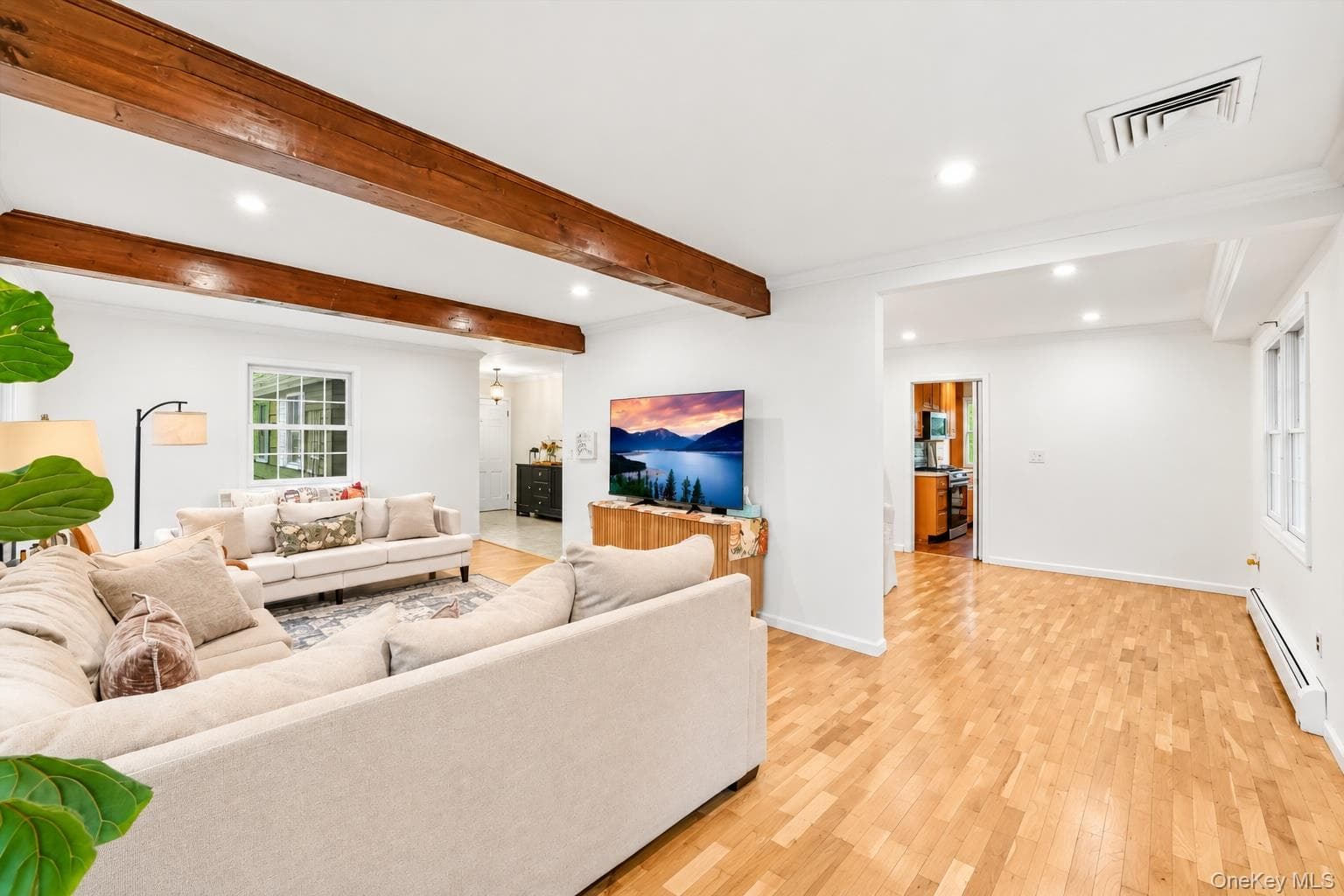 18 Tamarac Avenue thumbnail 8