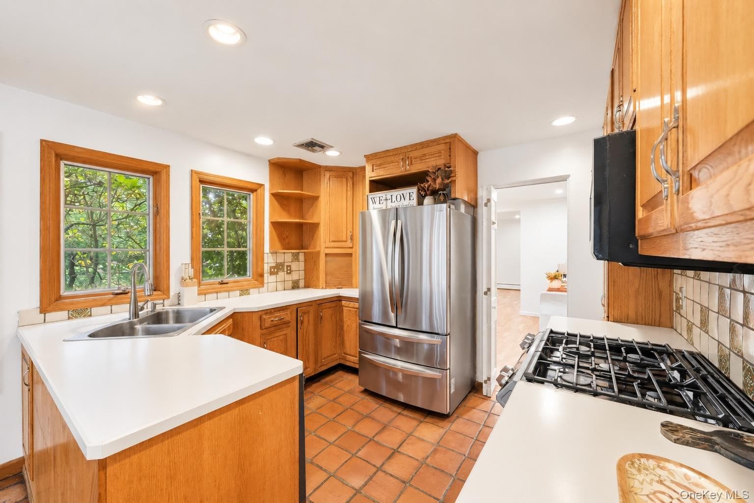 18 Tamarac Avenue thumbnail 13