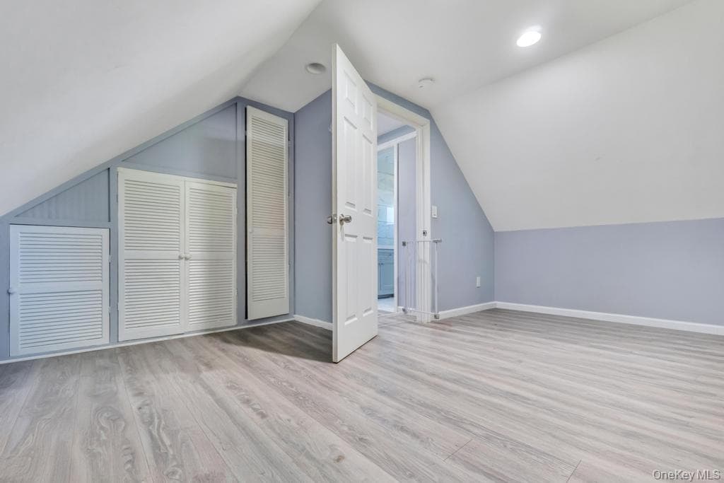 259 N Rutherford Avenue thumbnail 16