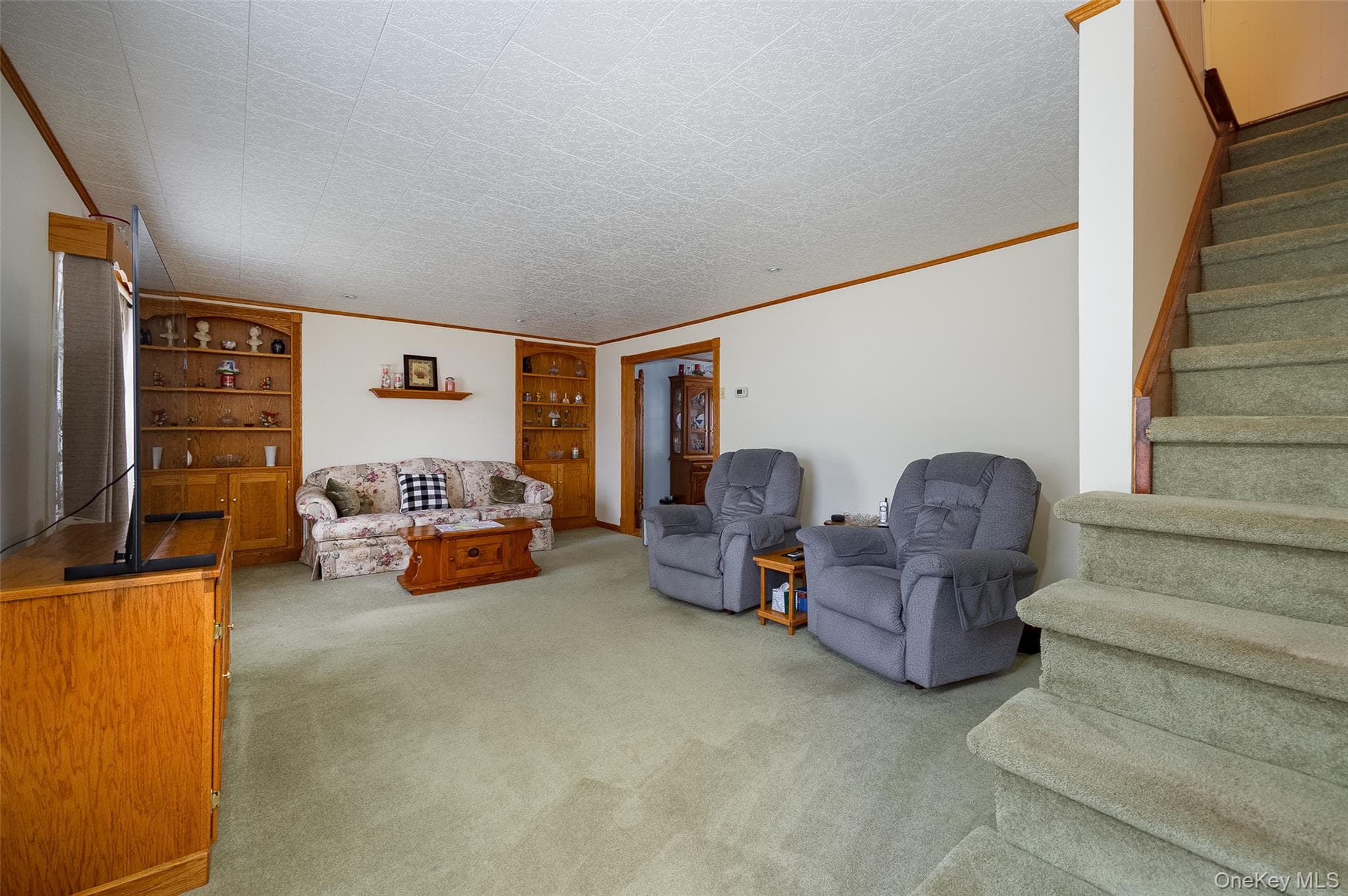 91 Maple Street thumbnail 4