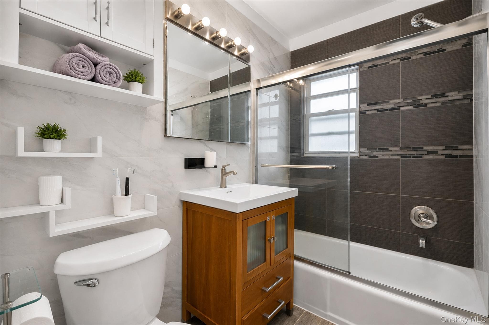 26 Van Nostrand Court thumbnail 22