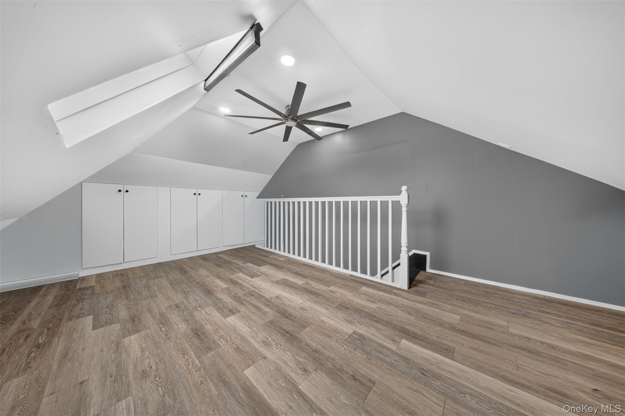 26 Van Nostrand Court thumbnail 24