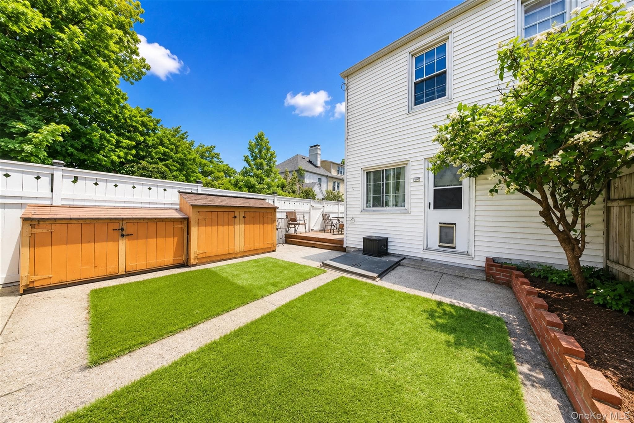26 Van Nostrand Court thumbnail 31