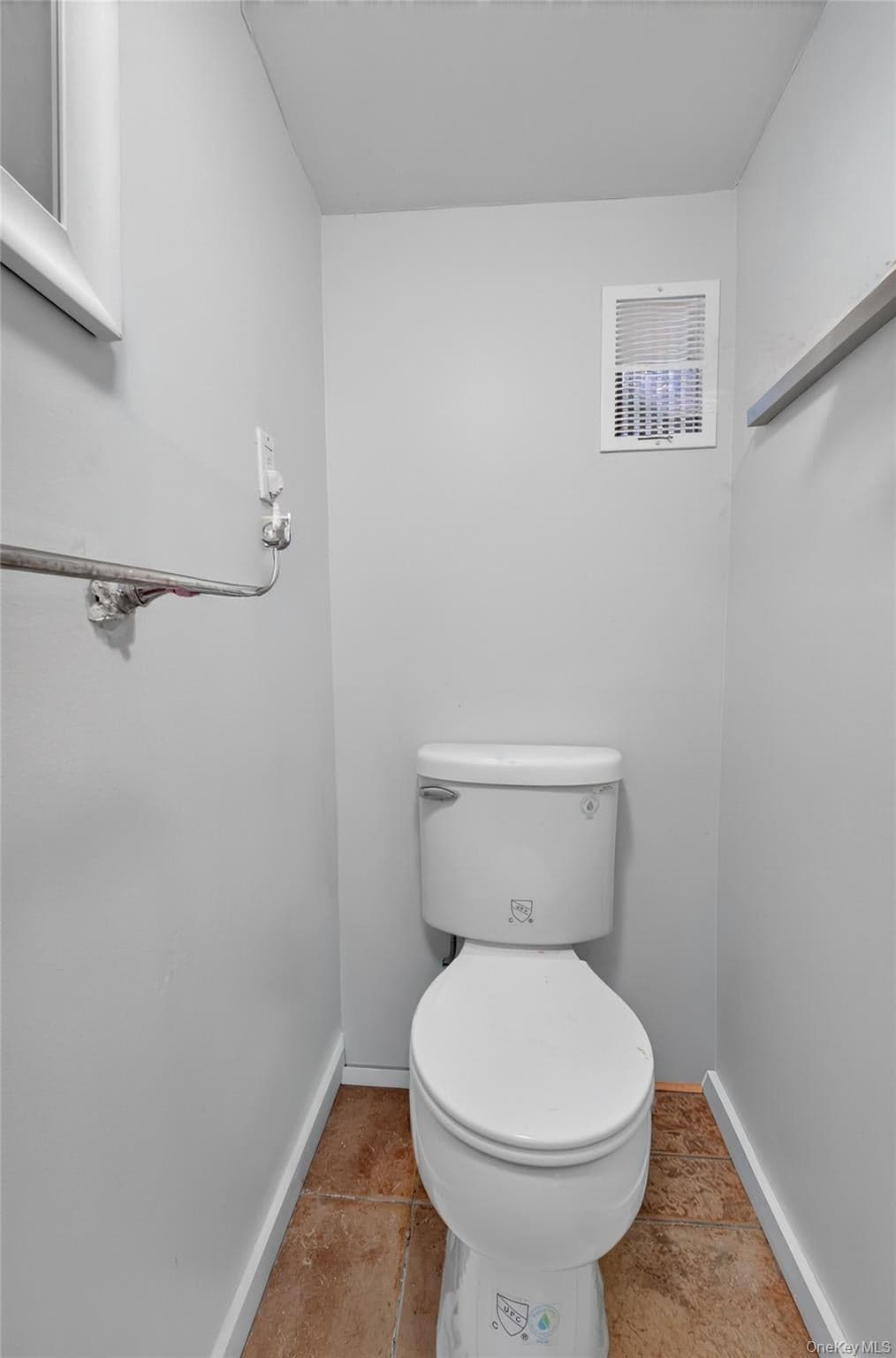 26 Van Nostrand Court thumbnail 27