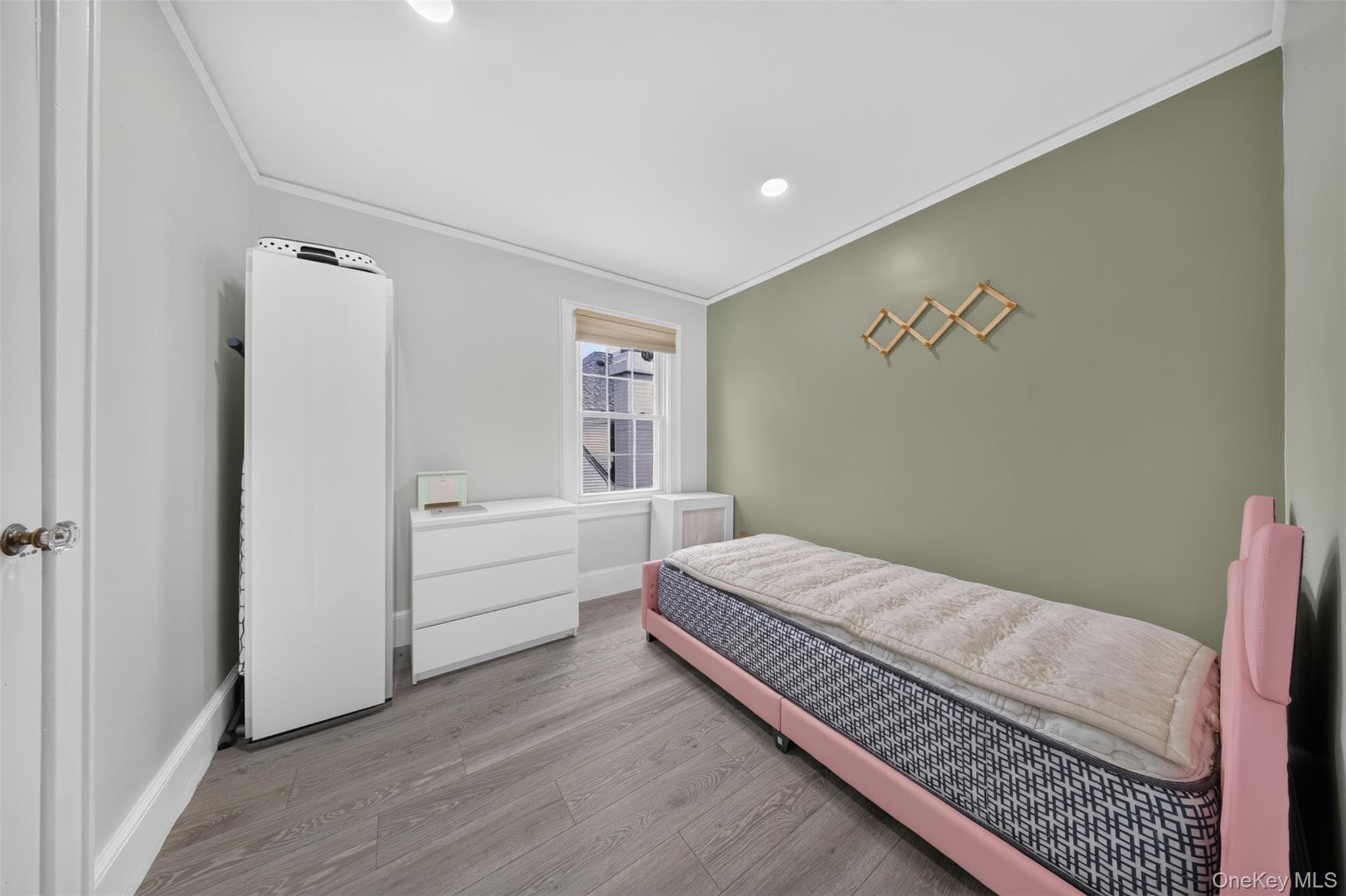 26 Van Nostrand Court thumbnail 20