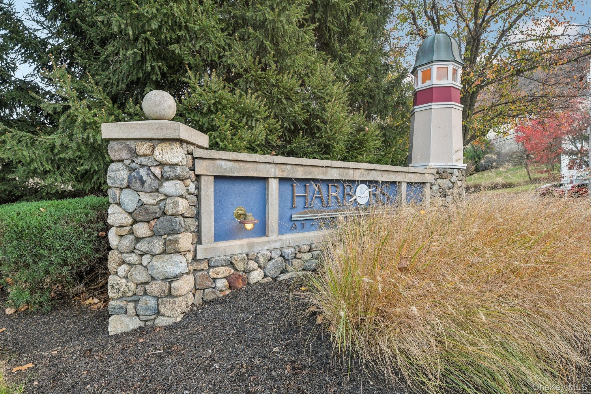 1220 Round Pointe Drive thumbnail 15