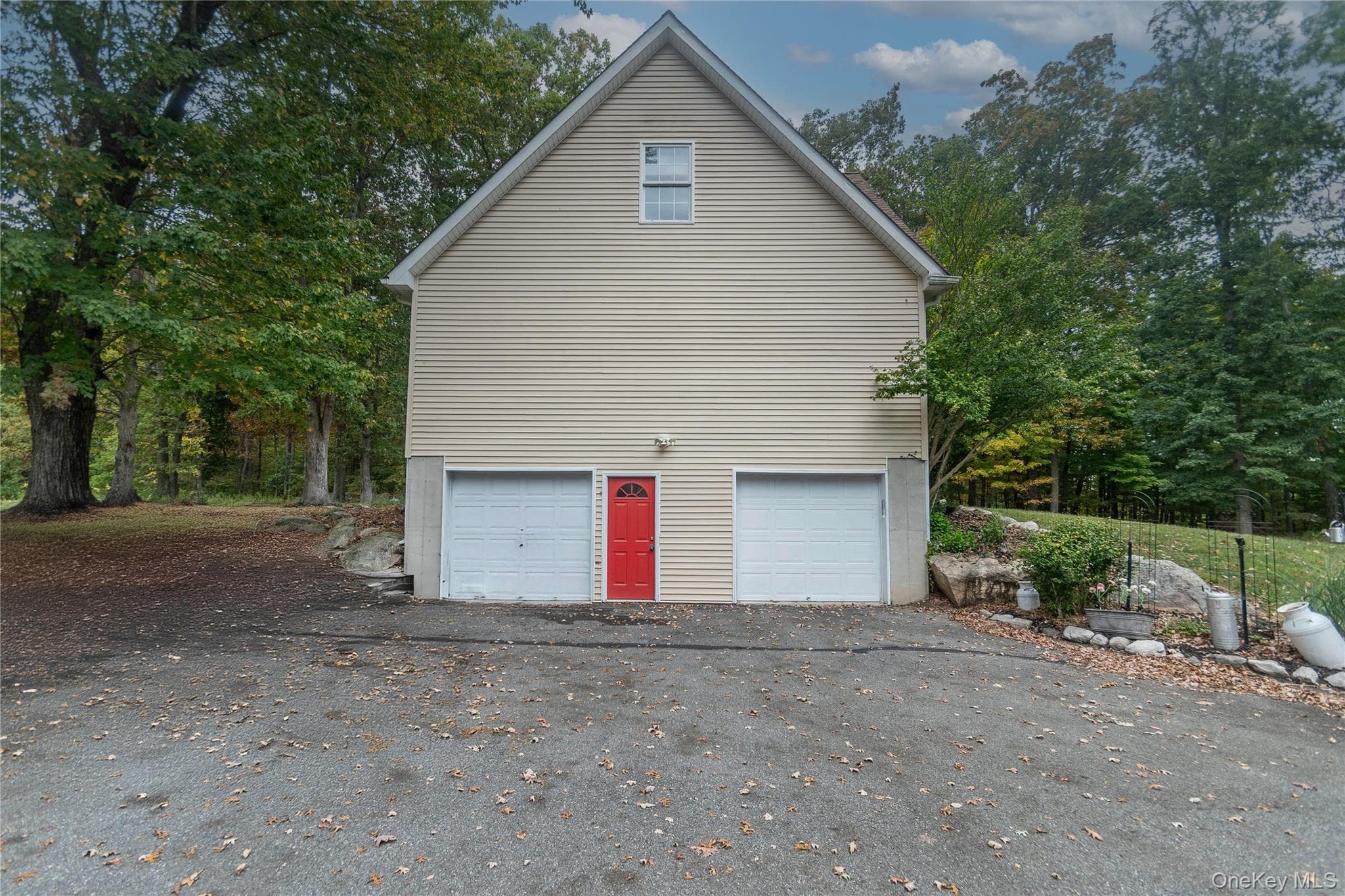 219 Brimstone Hill Road thumbnail 9