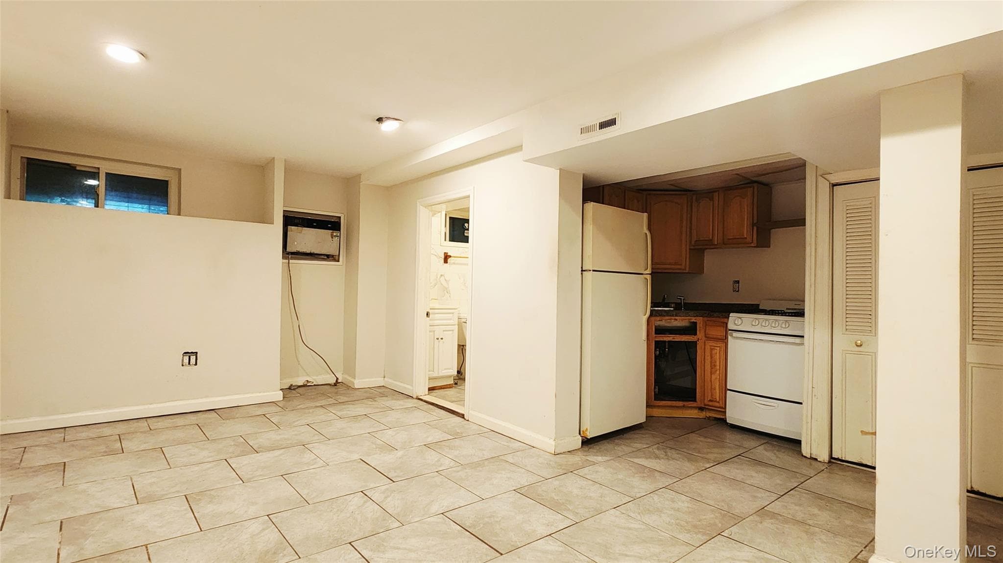 6431 Admiral Avenue thumbnail 20