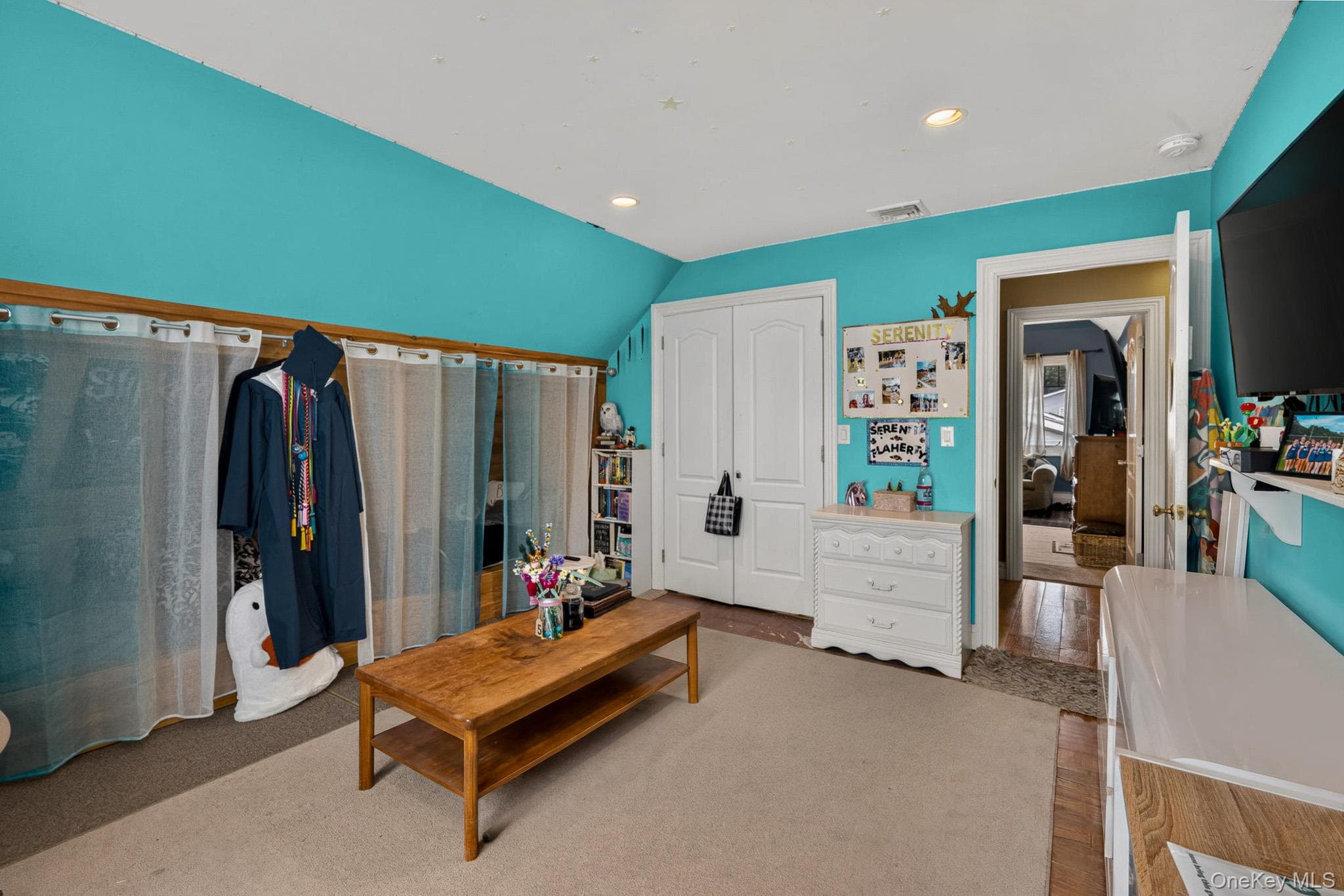 125 Keller Drive thumbnail 23