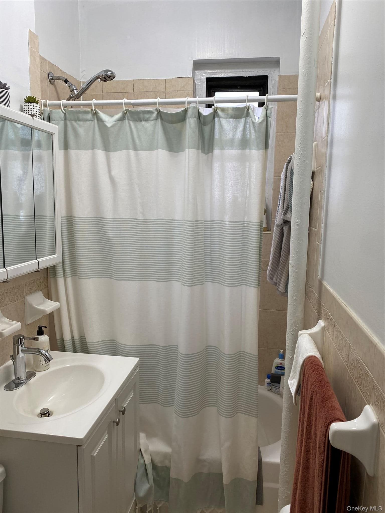 21-27 33 Street Unit: 3G thumbnail 9