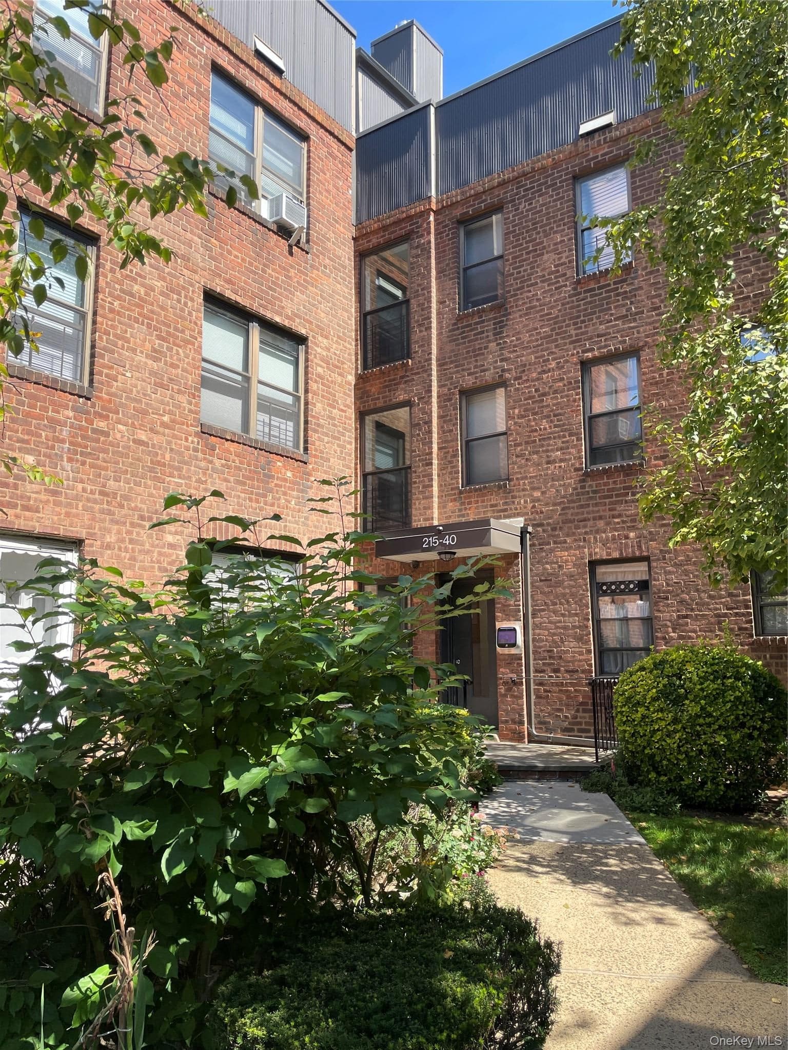 215-40 47 Avenue Ave Unit: 3B thumbnail 2
