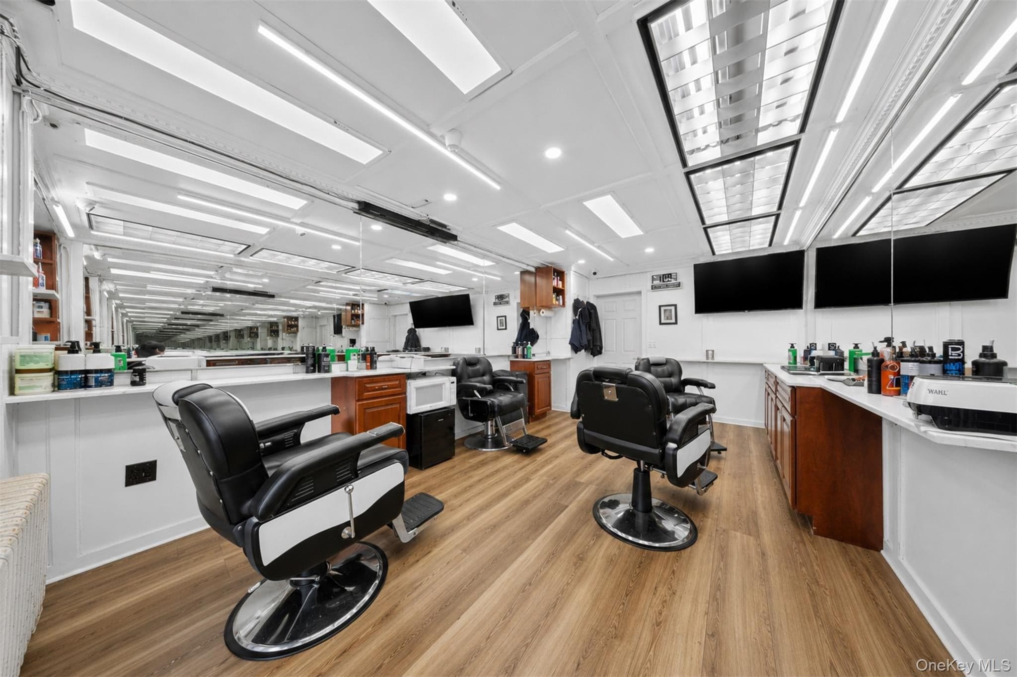 10230 Queens Boulevard Unit: Retails thumbnail 14