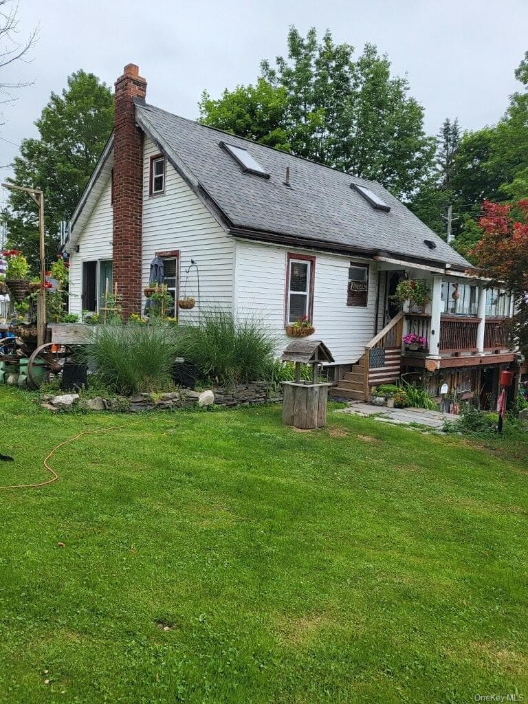 174 Rock Ridge Avenue photo 1