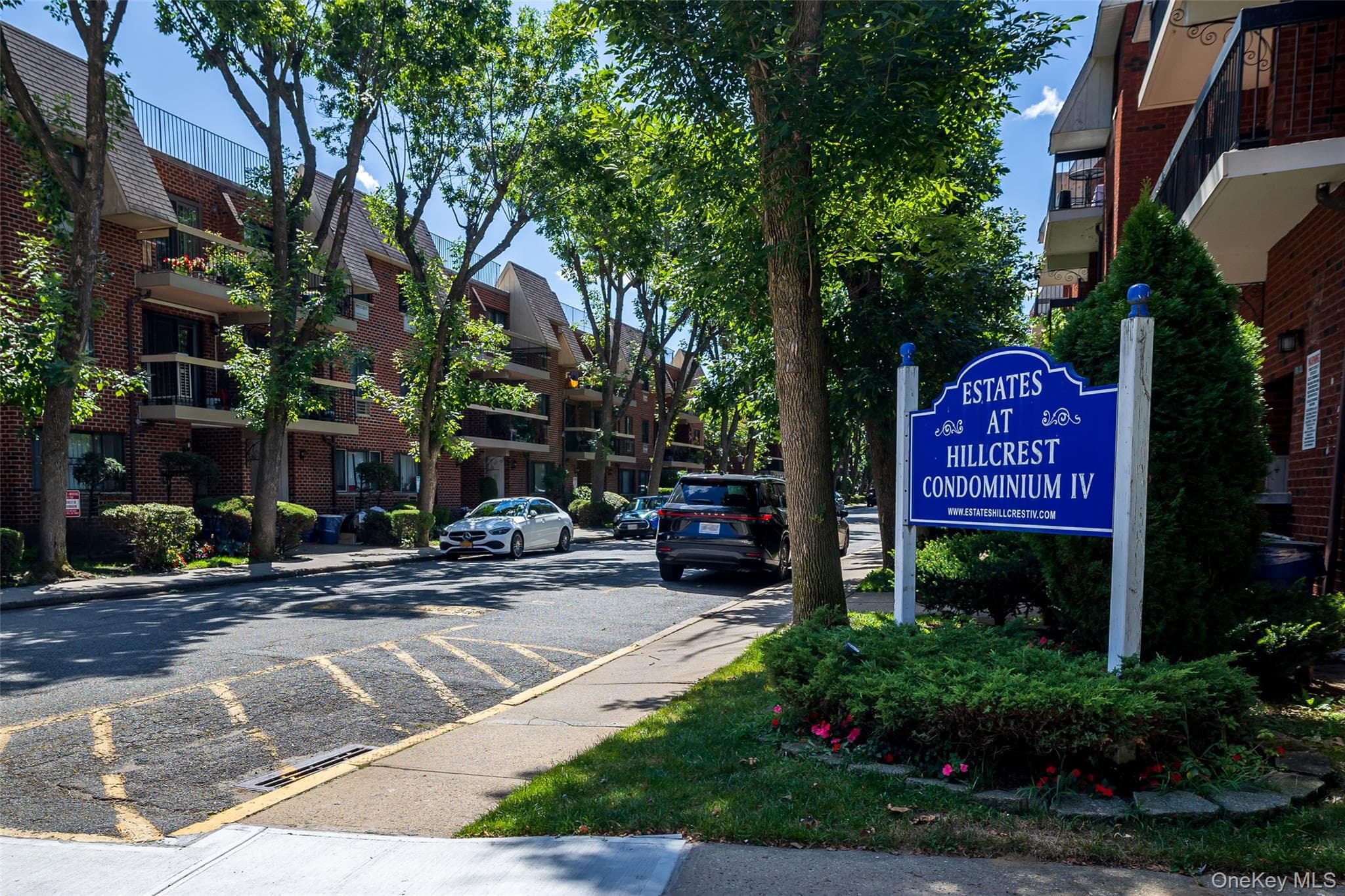 7111 Sutton Place Unit: 3, Fresh Meadows