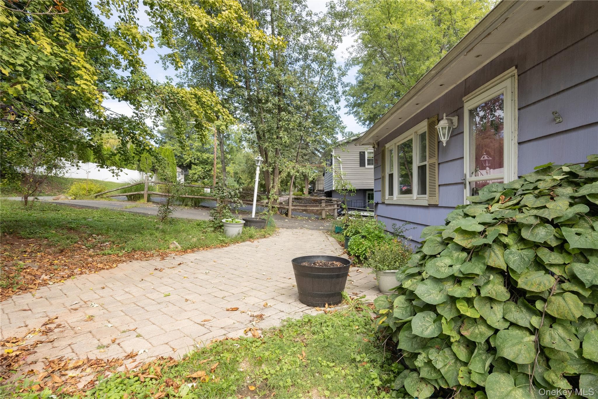 225 S Harrison Avenue thumbnail 34