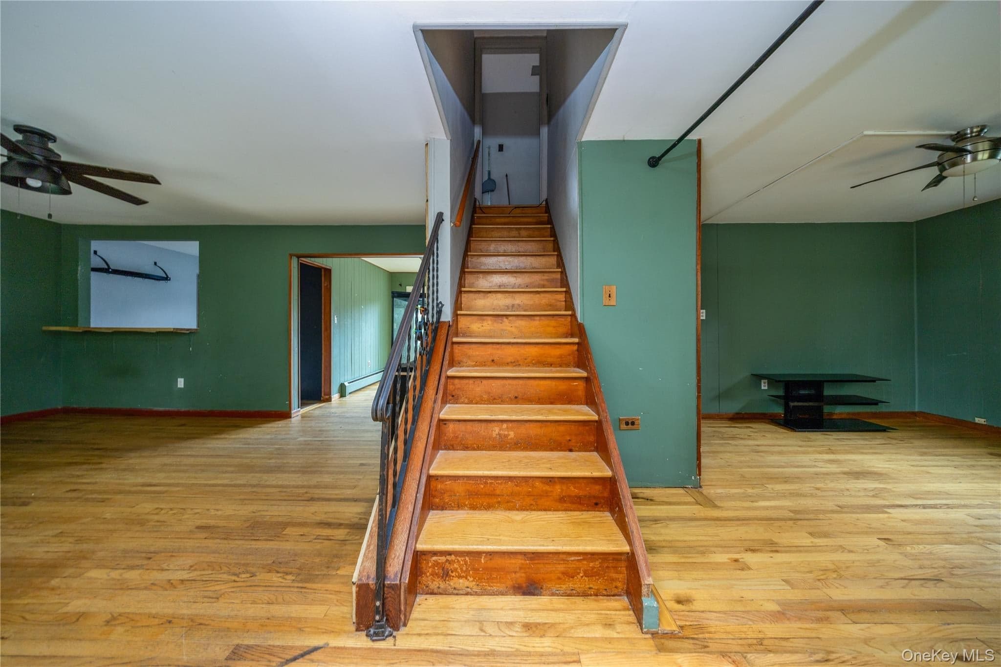 225 S Harrison Avenue thumbnail 3