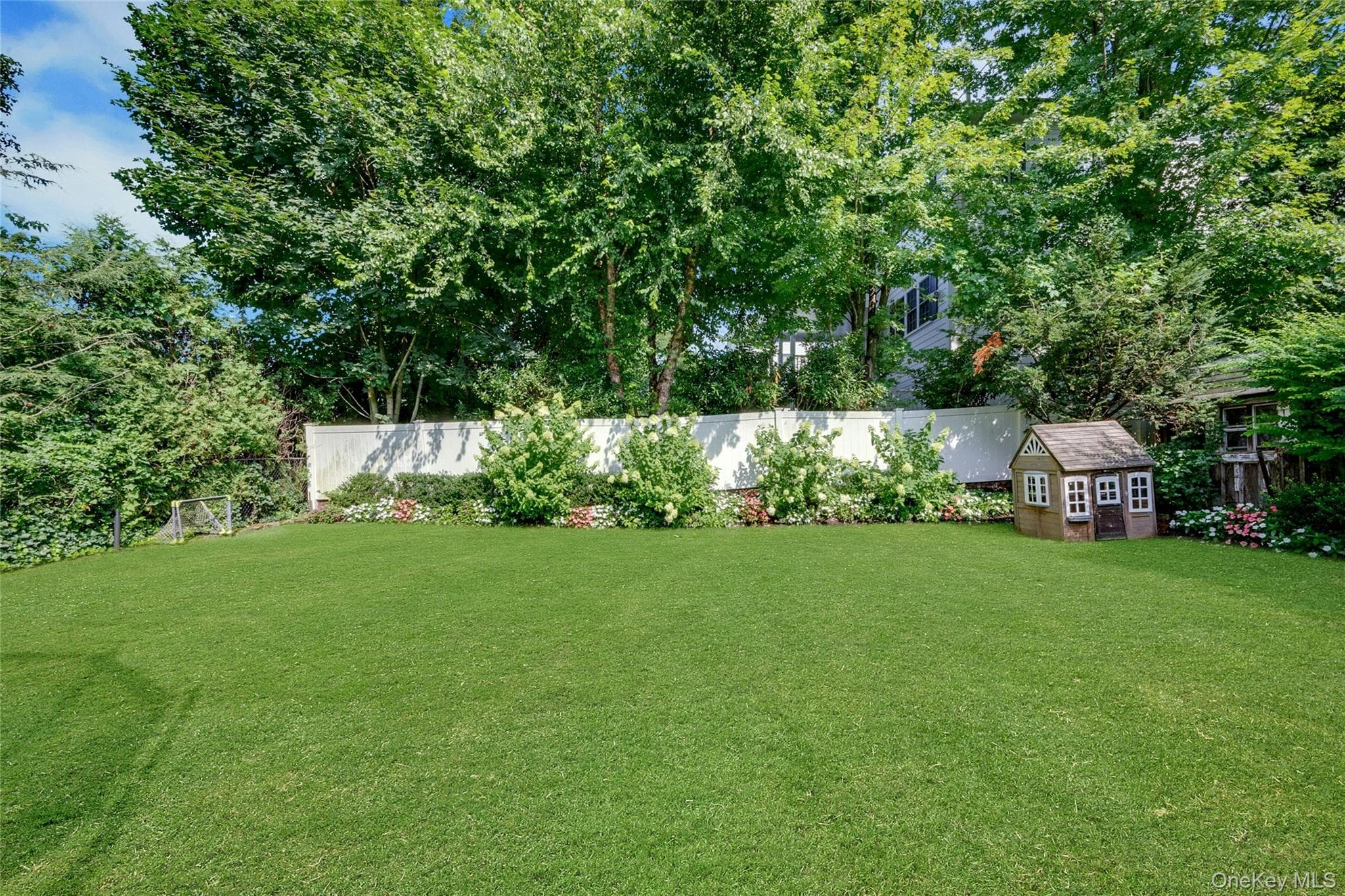 23 Holly Place thumbnail 43