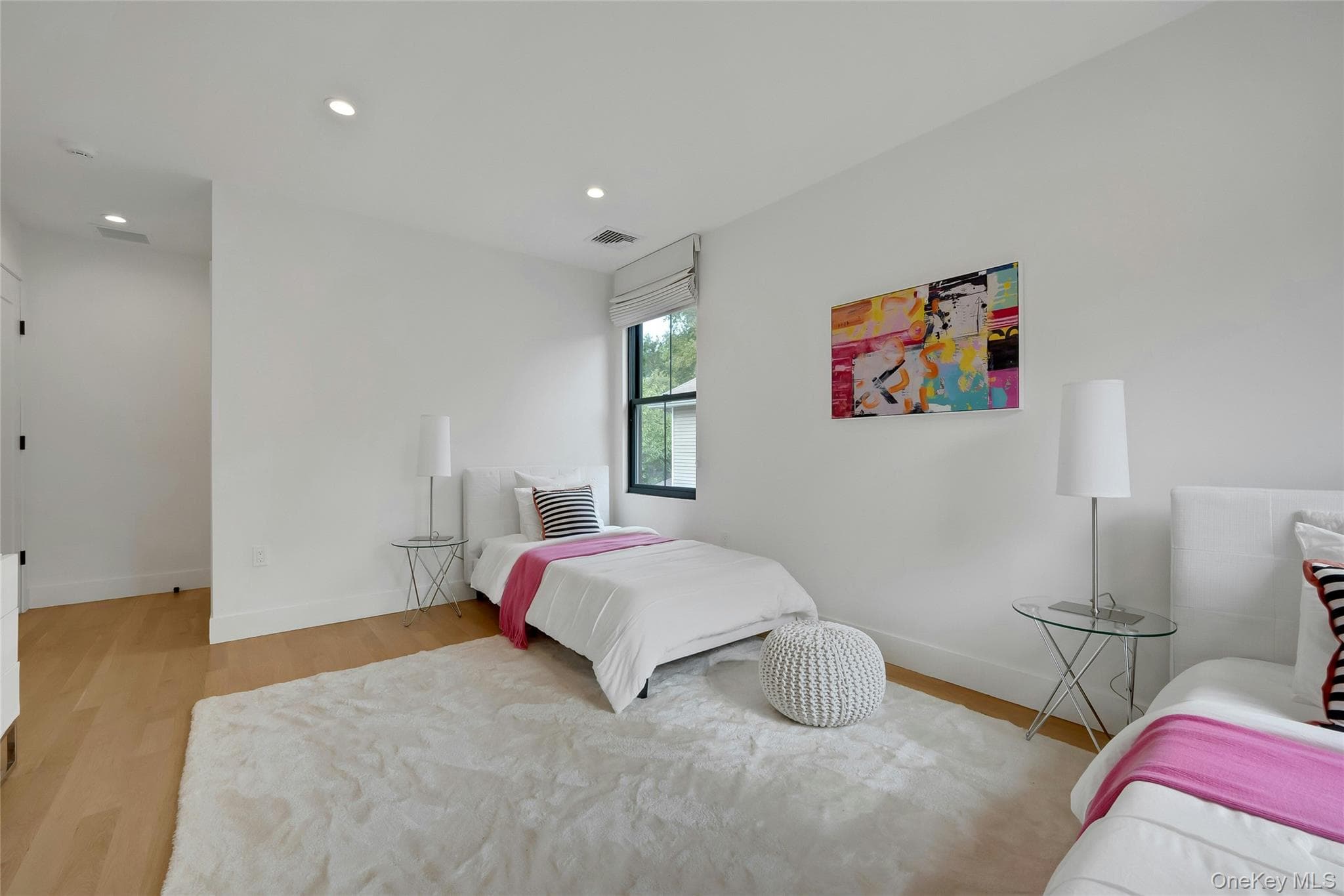 23 Holly Place thumbnail 36
