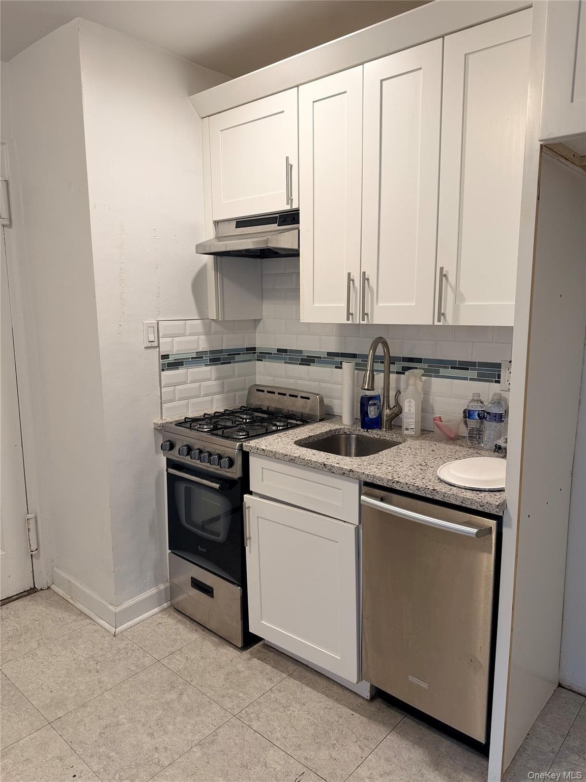 105-24 63rd Drive Unit: 3L photo 1