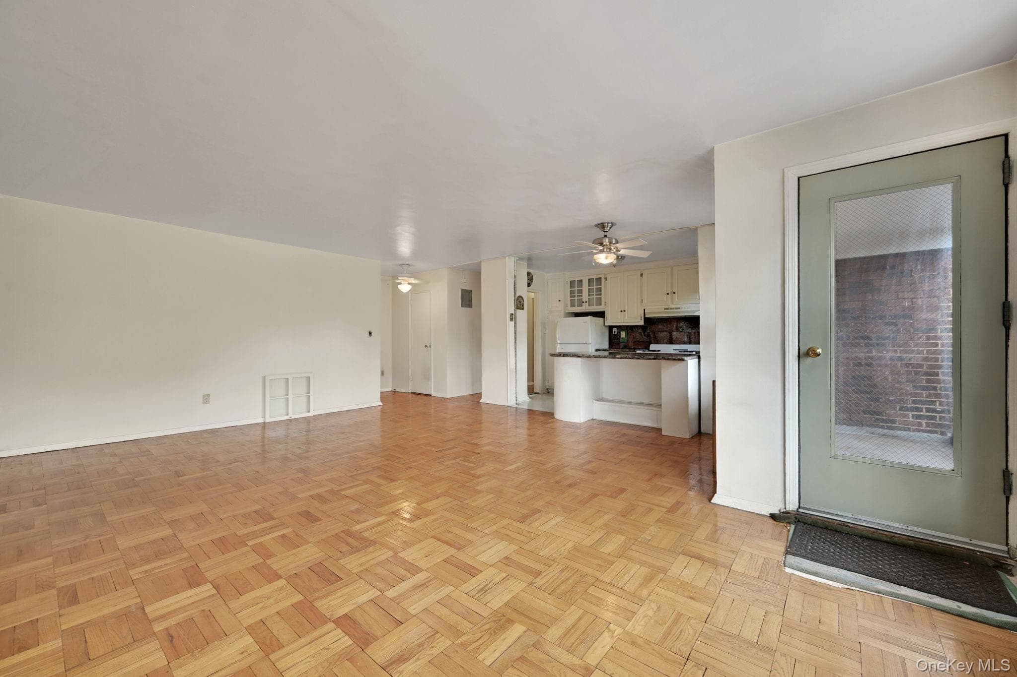 3131 Grand Concourse Unit: 3C thumbnail 24
