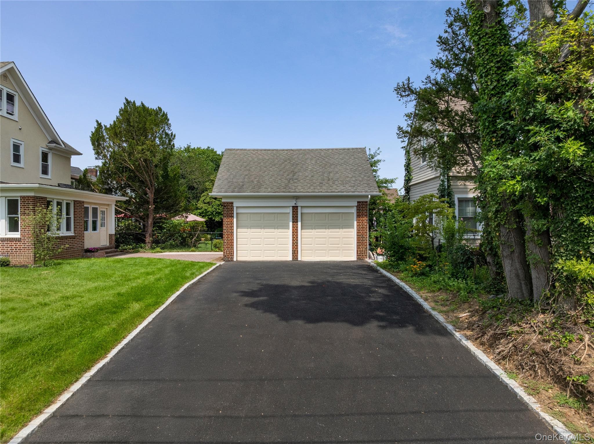 220 Pomander Road thumbnail 19
