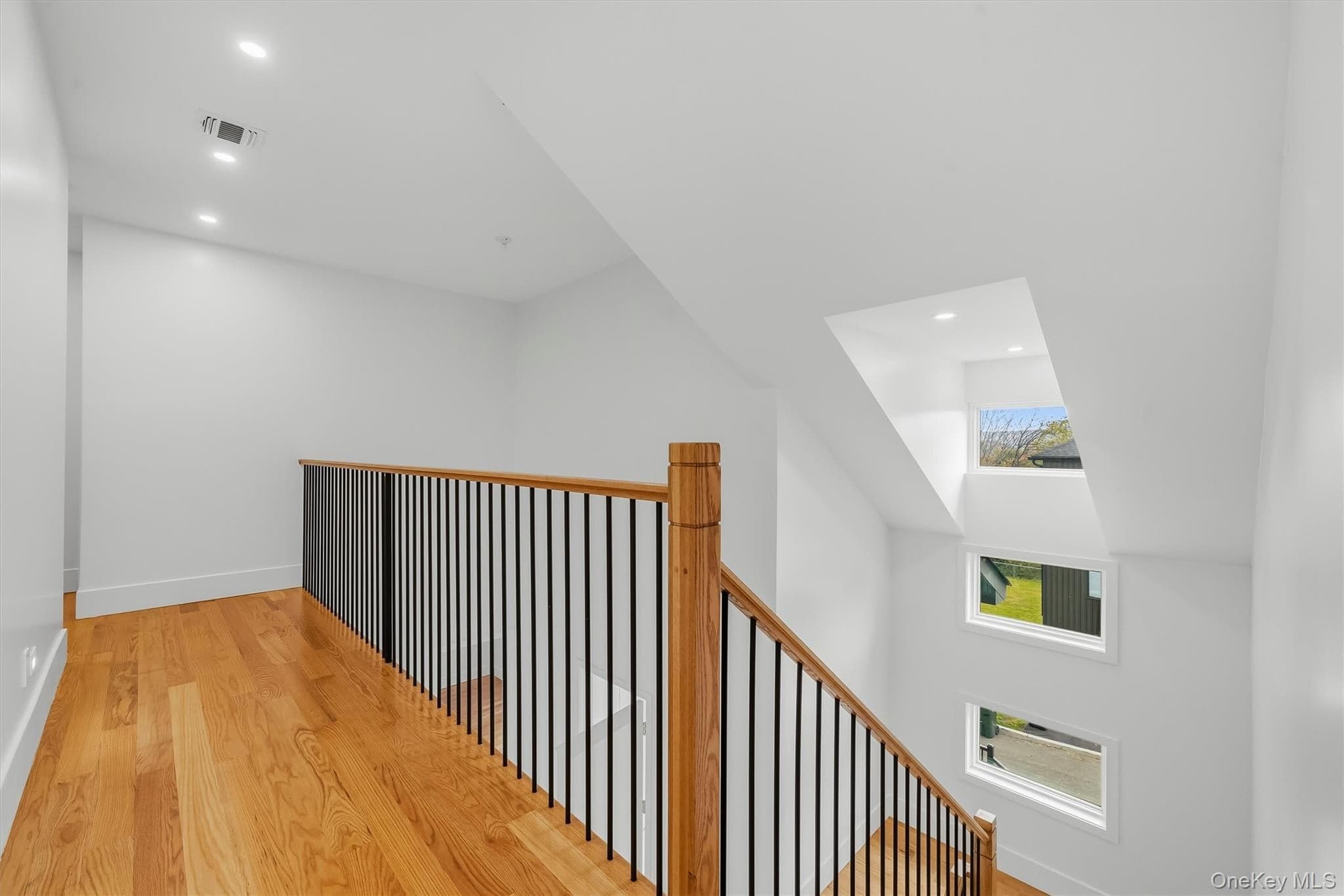 2 Periwinkle Court thumbnail 29