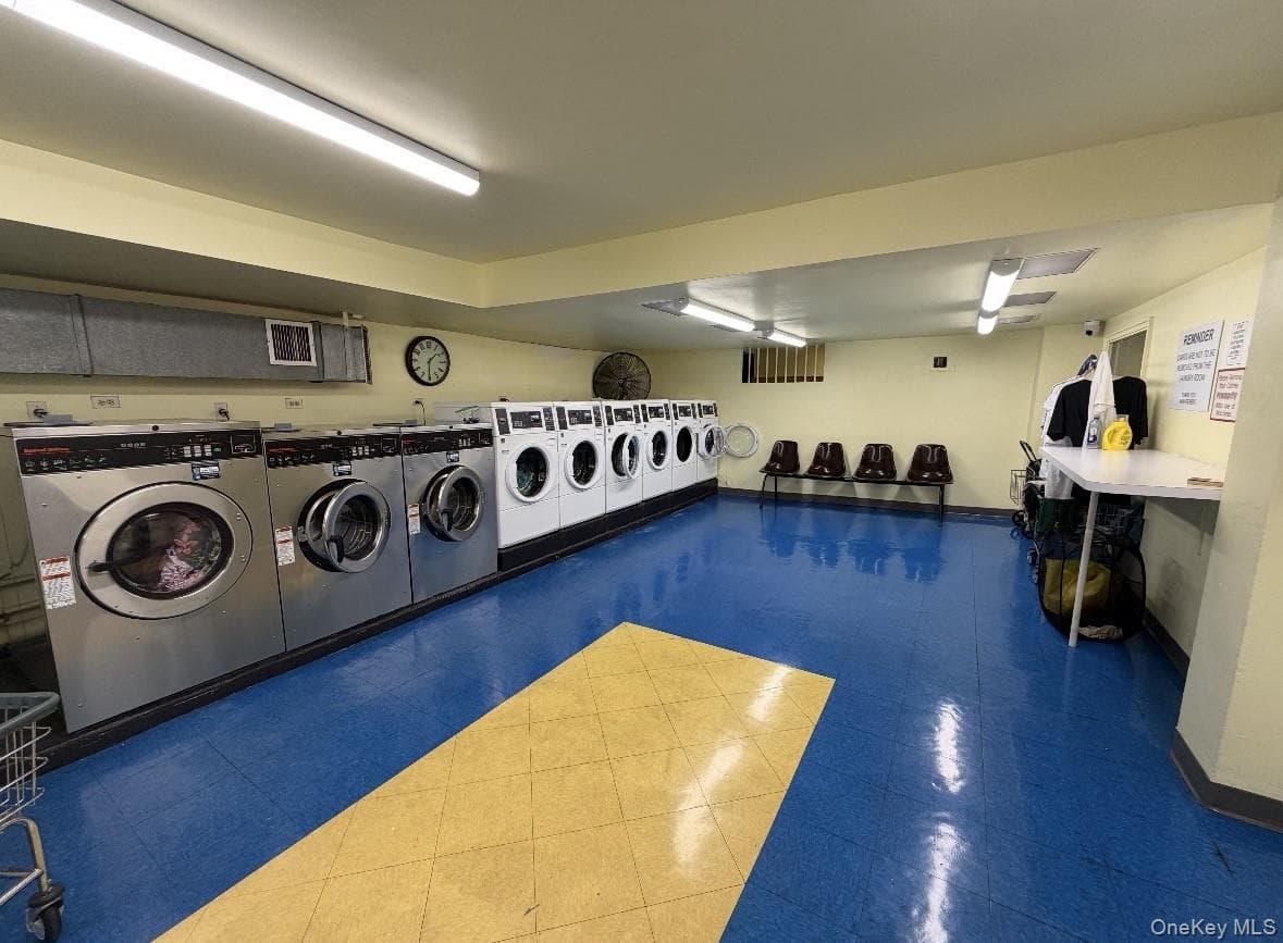 139-15 83rd Avenue Unit: 527 thumbnail 12