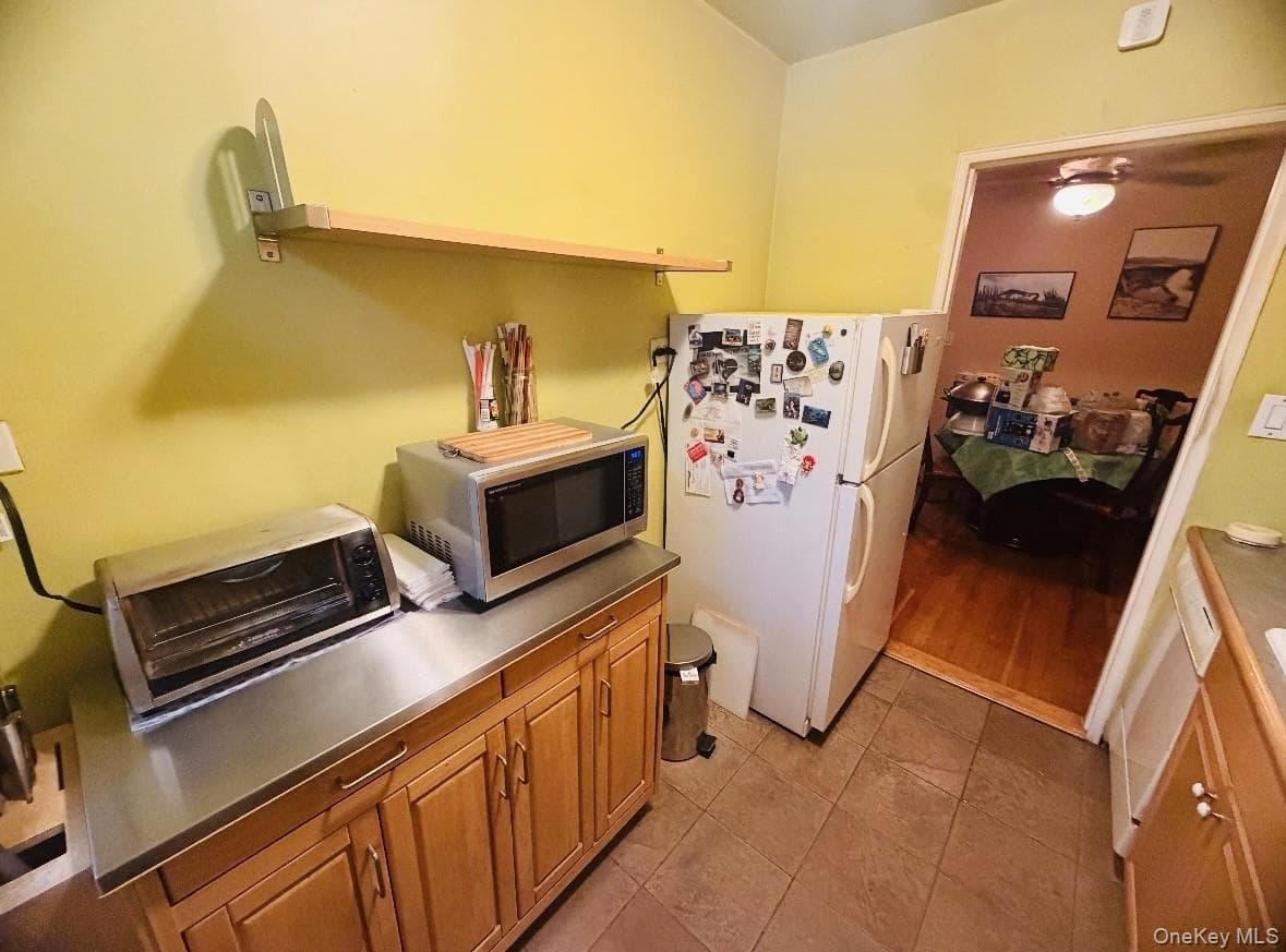 139-15 83rd Avenue Unit: 527 thumbnail 6
