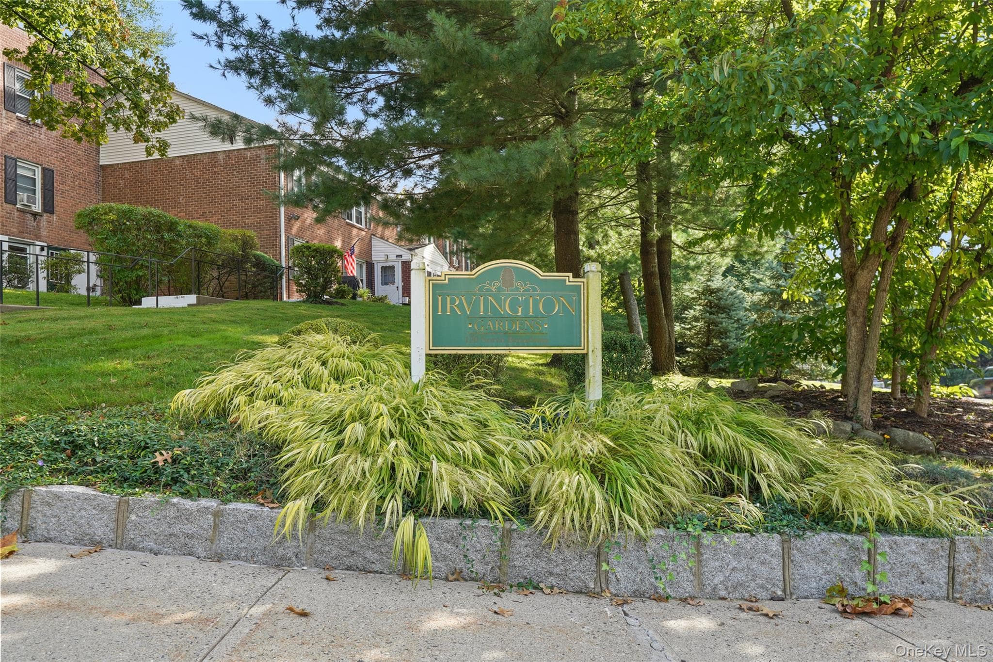 120 N Broadway Unit: 19B thumbnail 16