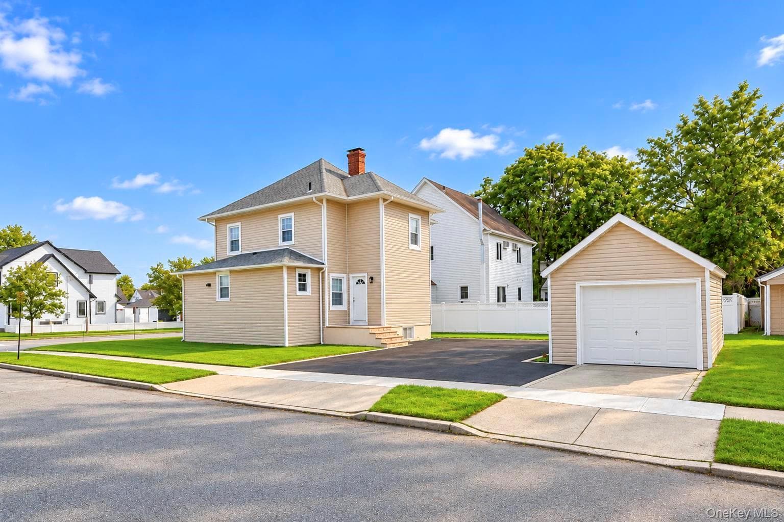 236 Plainview Road thumbnail 24